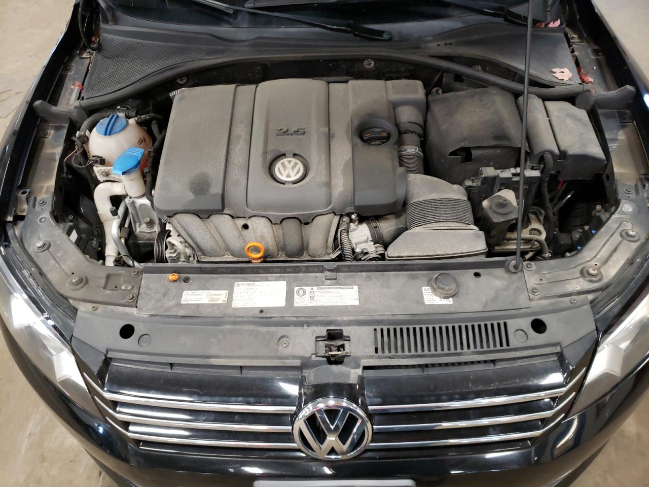 1VWAH7A32DC059003 2013 Volkswagen Passat S