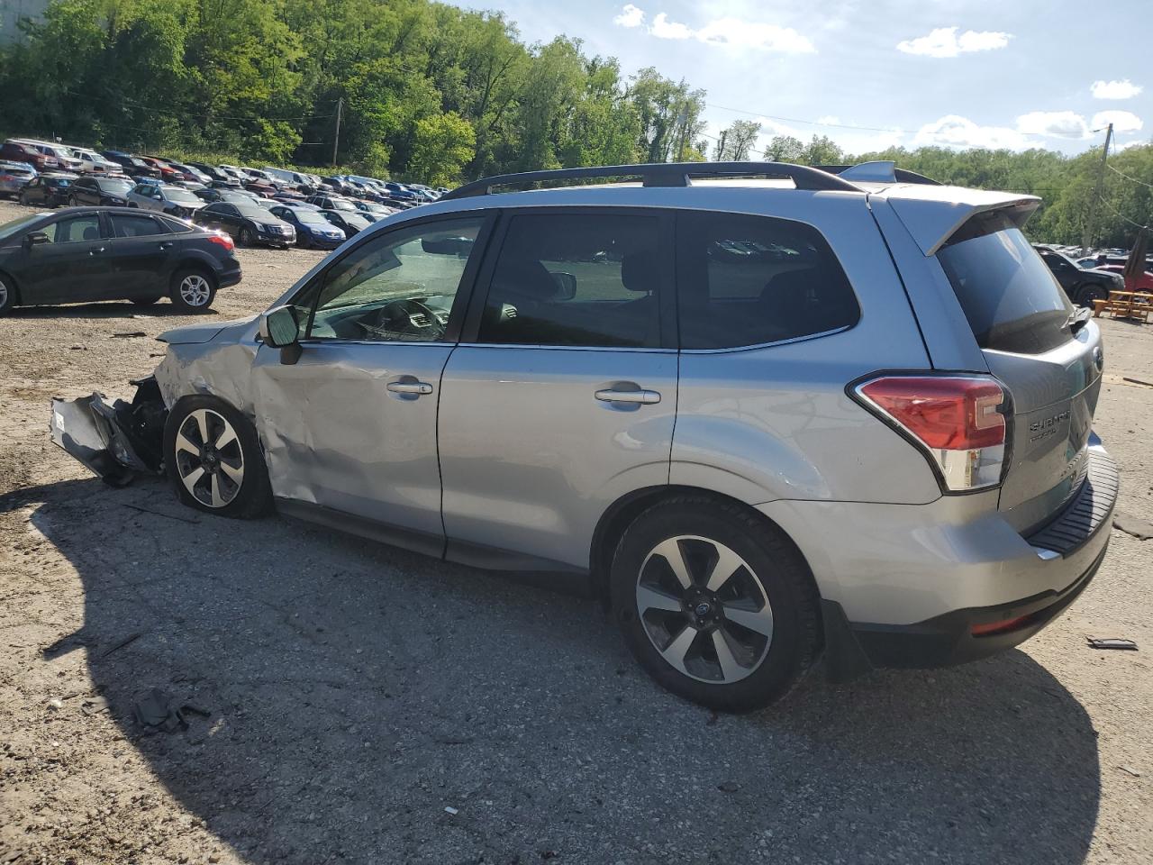 JF2SJARC8JH537535 2018 Subaru Forester 2.5I Limited