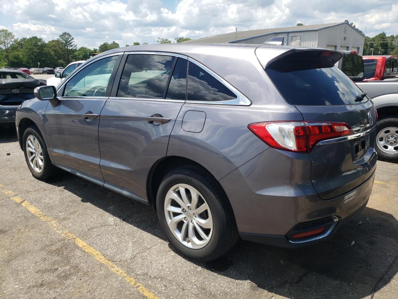 5J8TB3H35JL008958 2018 Acura Rdx