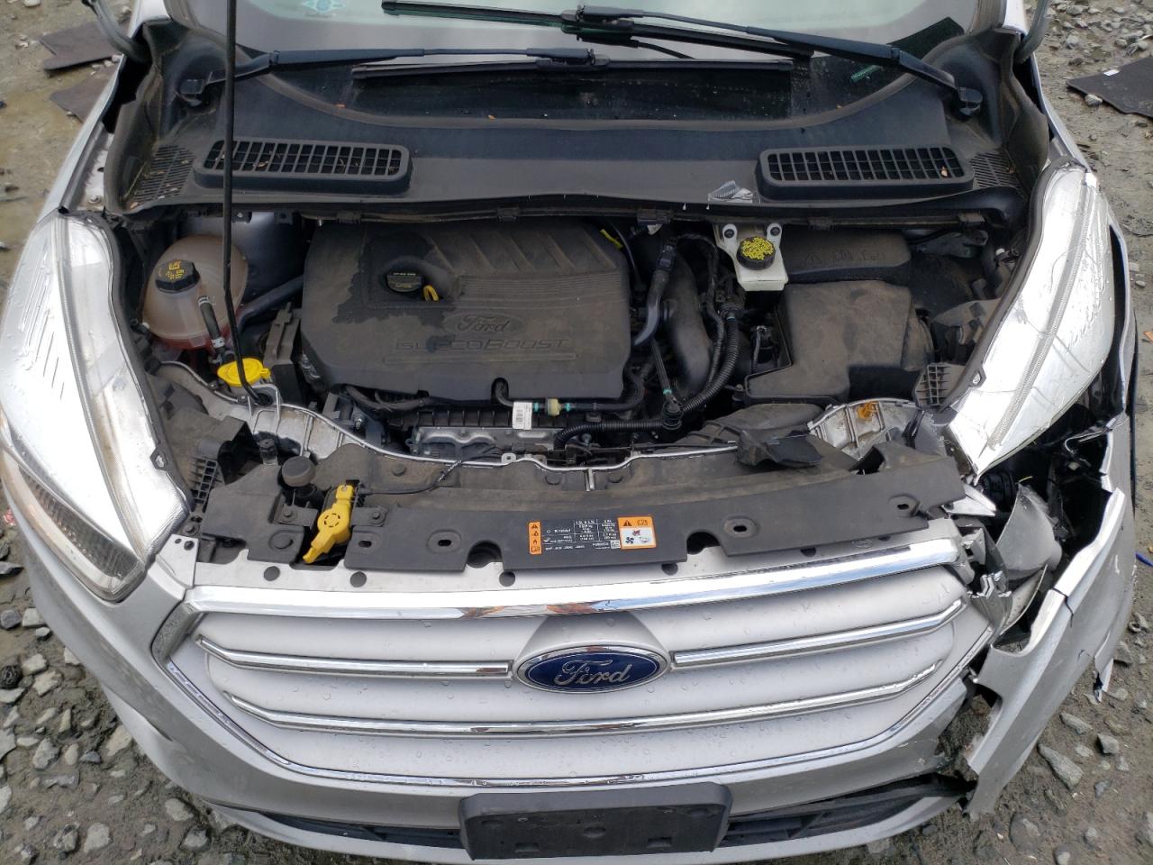 1FMCU9GD6JUD40189 2018 Ford Escape Se