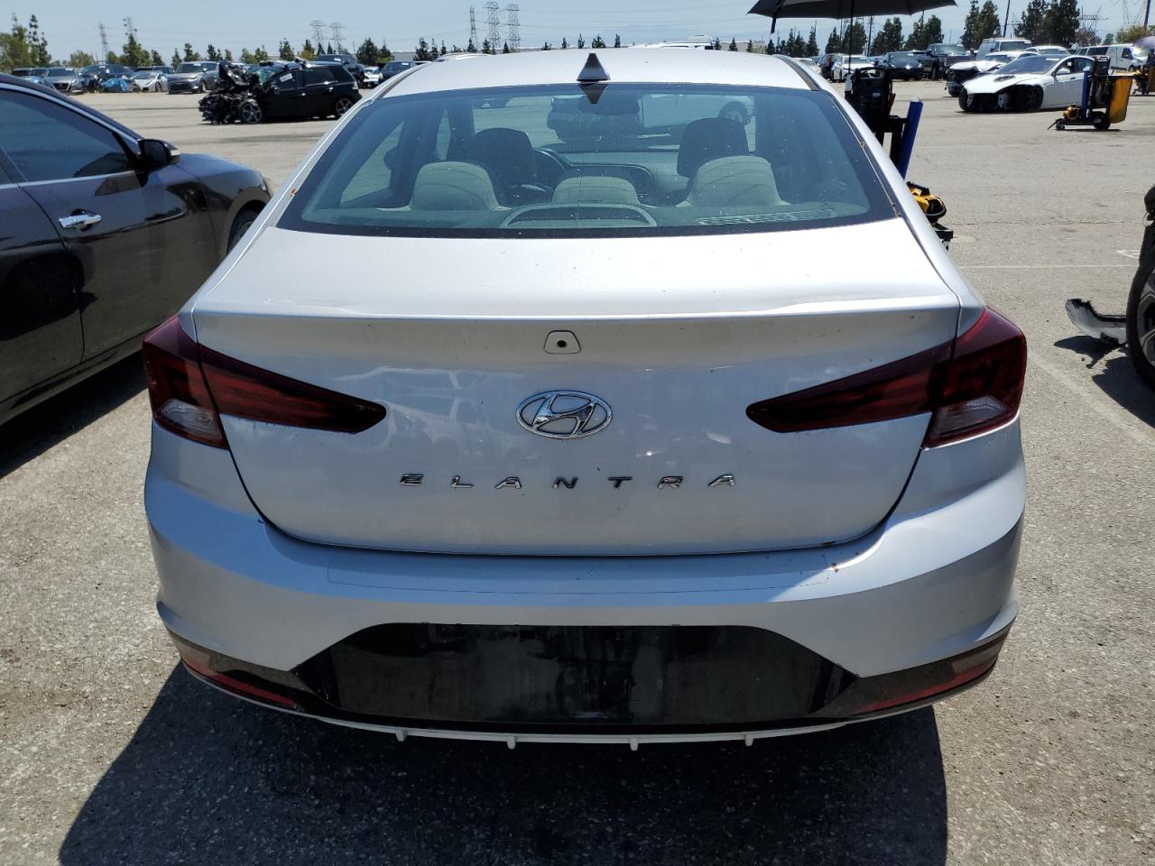 KMHD84LF8KU886108 2019 Hyundai Elantra Sel