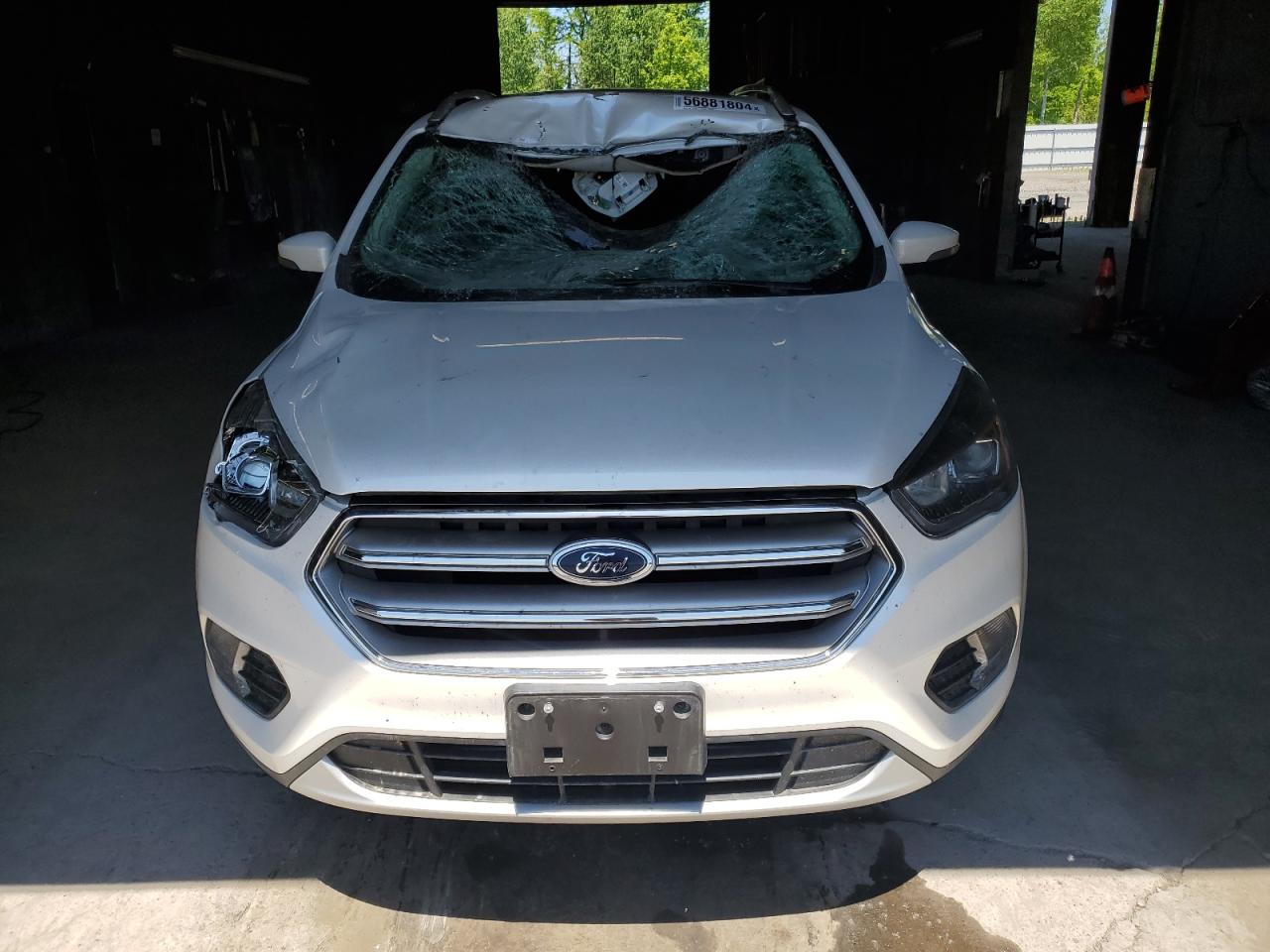 1FMCU9J93HUF03993 2017 Ford Escape Titanium