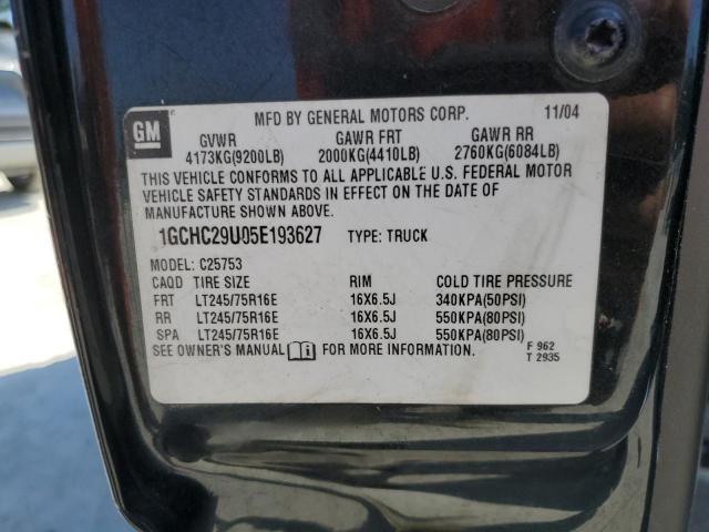 2005 Chevrolet Silverado C2500 Heavy Duty VIN: 1GCHC29U05E193627 Lot: 53640524