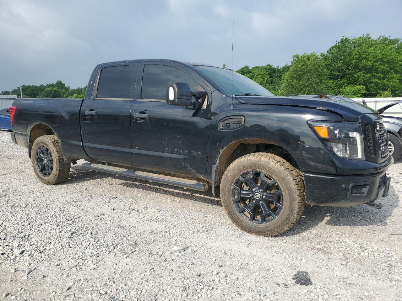 1N6BA1F4XKN534423 2019 Nissan Titan Xd Sl