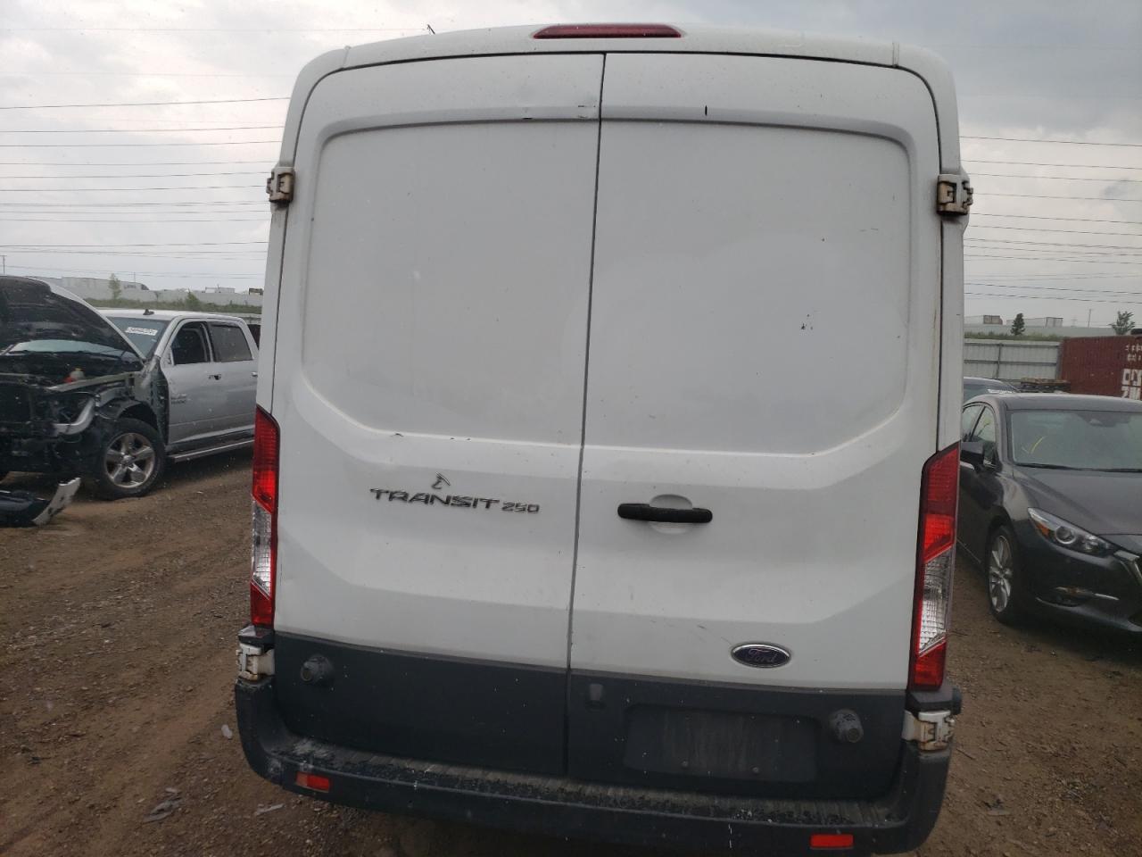 1FTYR2CM7GKA99272 2016 Ford Transit T-250