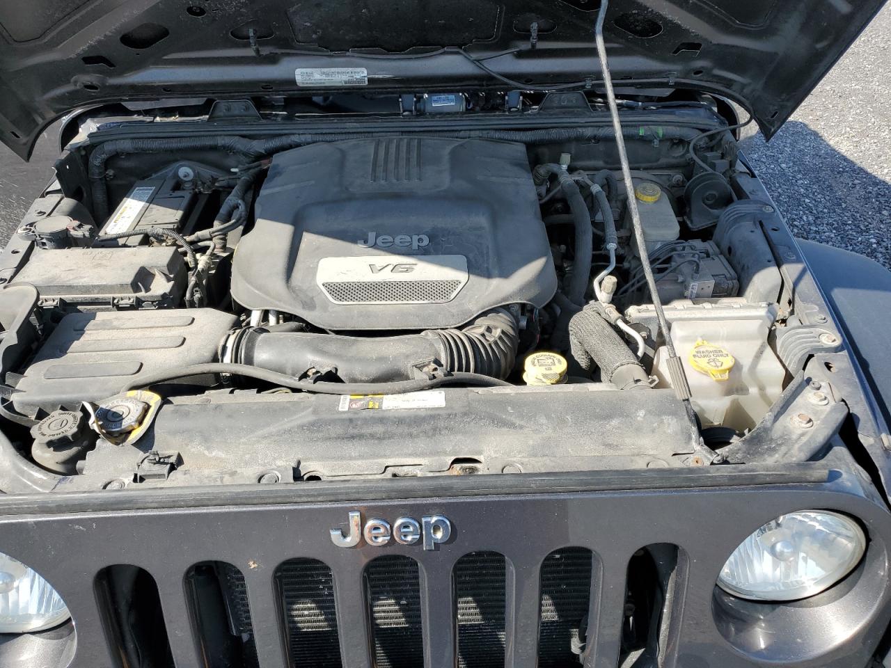 1C4AJWAG9GL195556 2016 Jeep Wrangler Sport