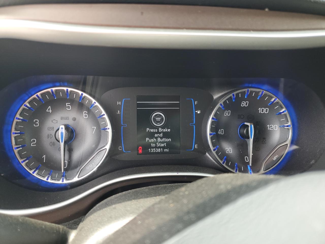 2C4RC1BG2KR625278 2019 Chrysler Pacifica Touring L