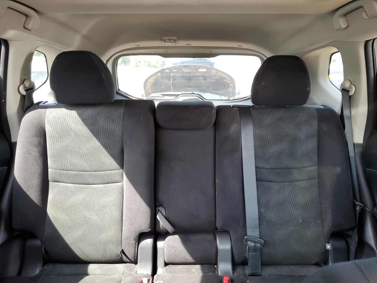 5N1AT2MV9GC770019 2016 Nissan Rogue S