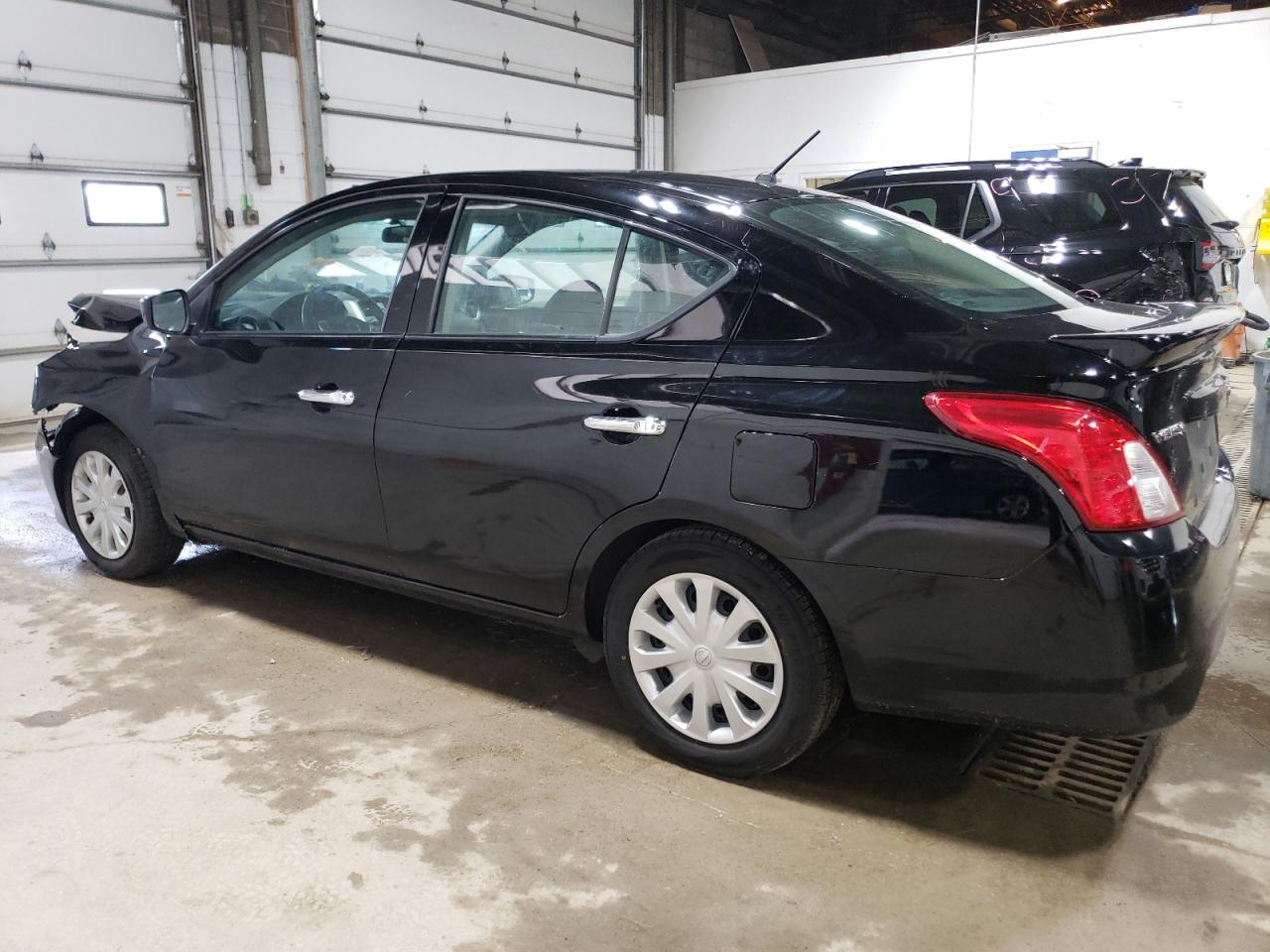 3N1CN7AP1KL878922 2019 Nissan Versa S