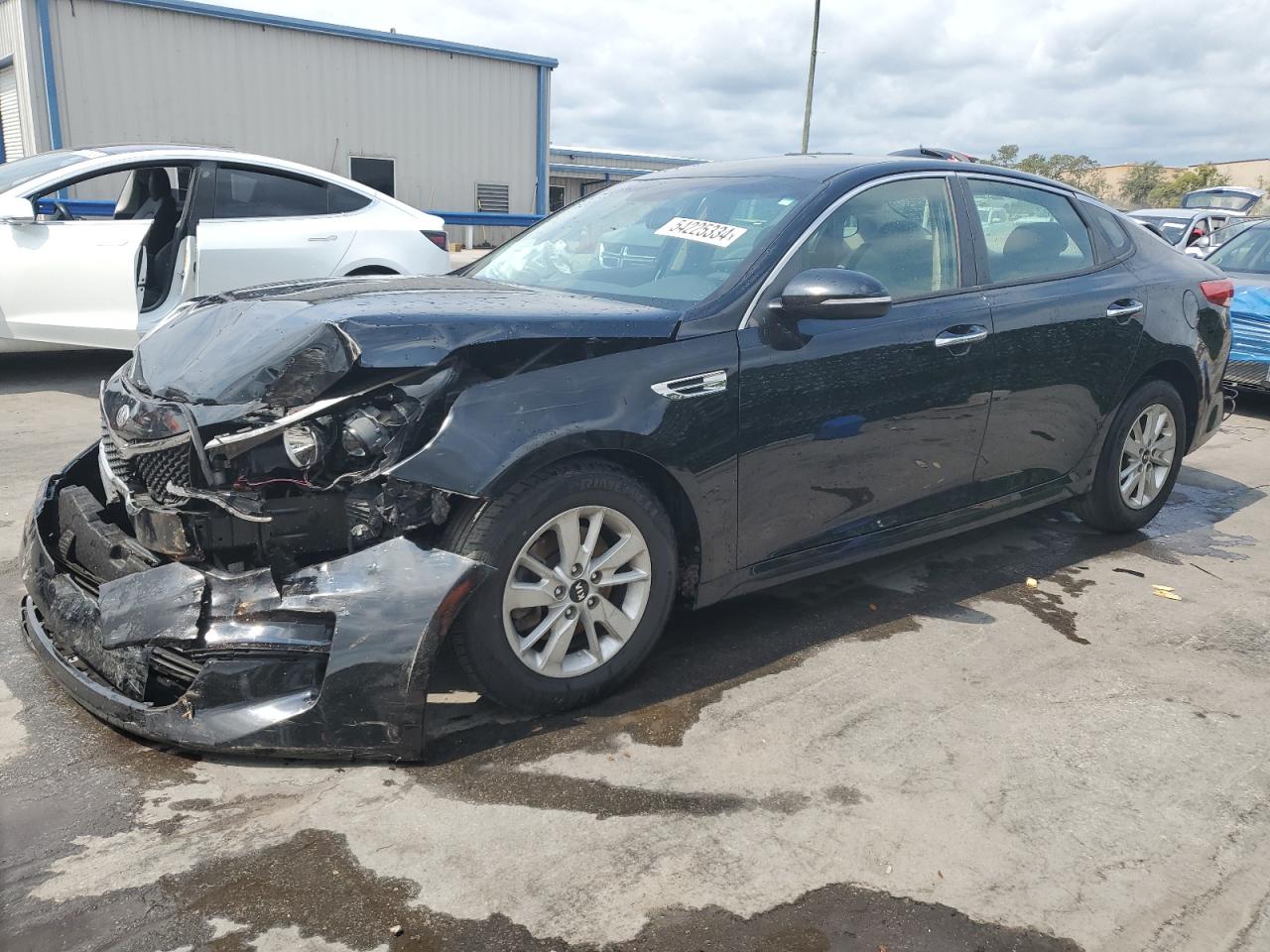 5XXGT4L35GG036147 2016 Kia Optima Lx