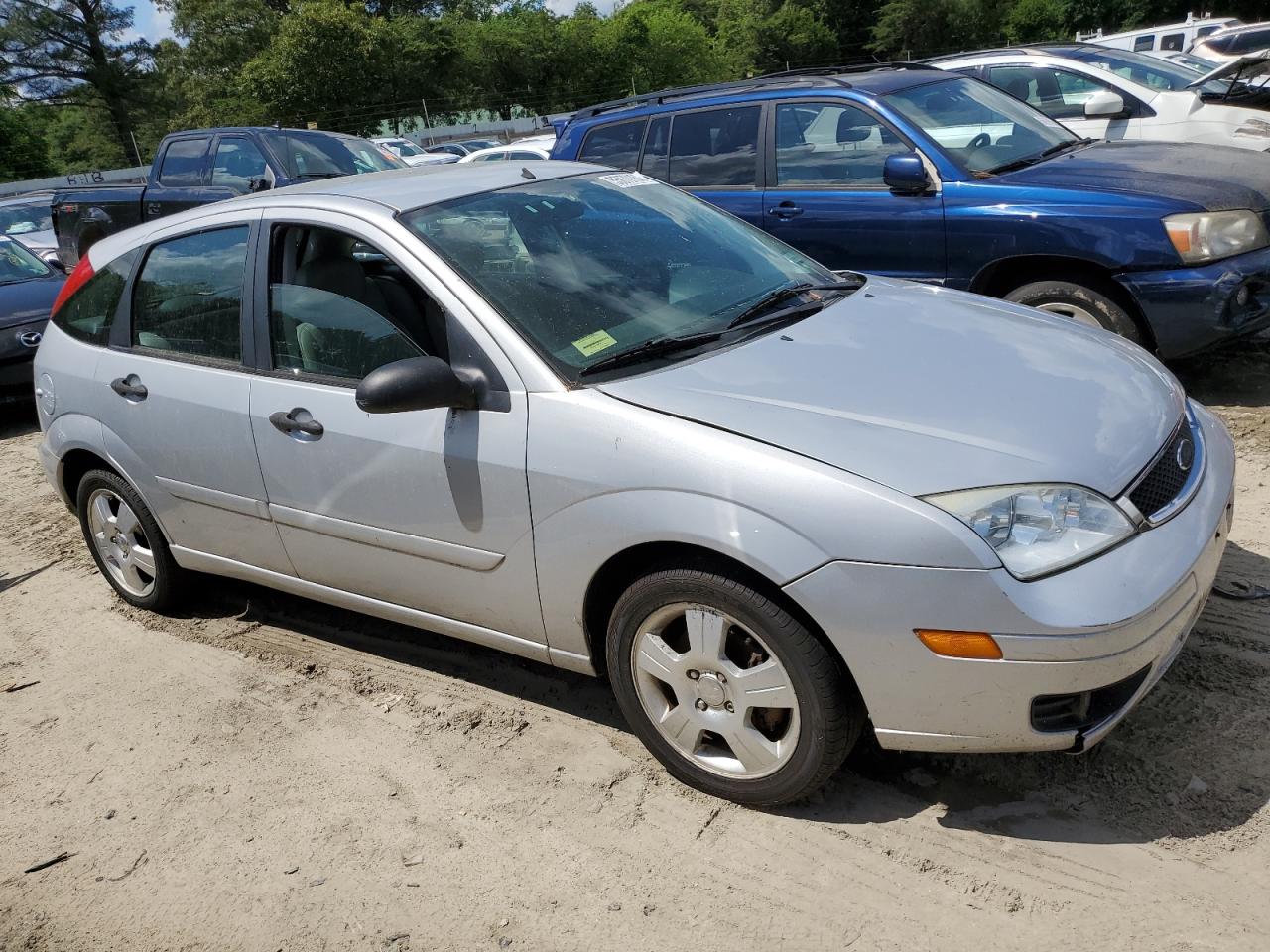 3FAFP37N85R133191 2005 Ford Focus Zx5