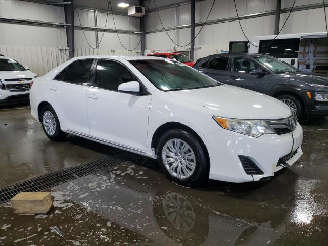 VIN 4T1BF1FK1EU324947 2014 Toyota Camry, L no.4