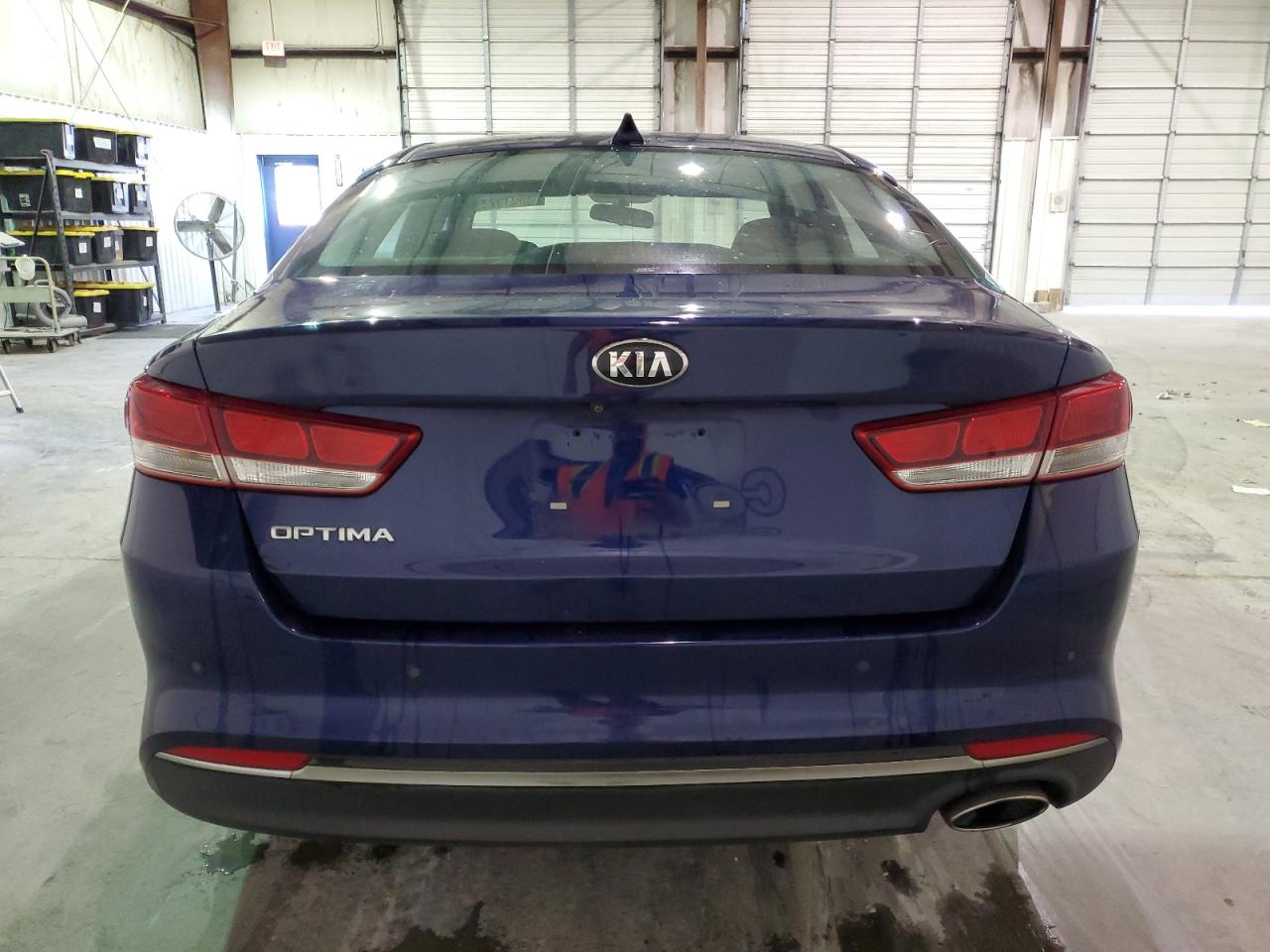 5XXGT4L33JG272335 2018 Kia Optima Lx