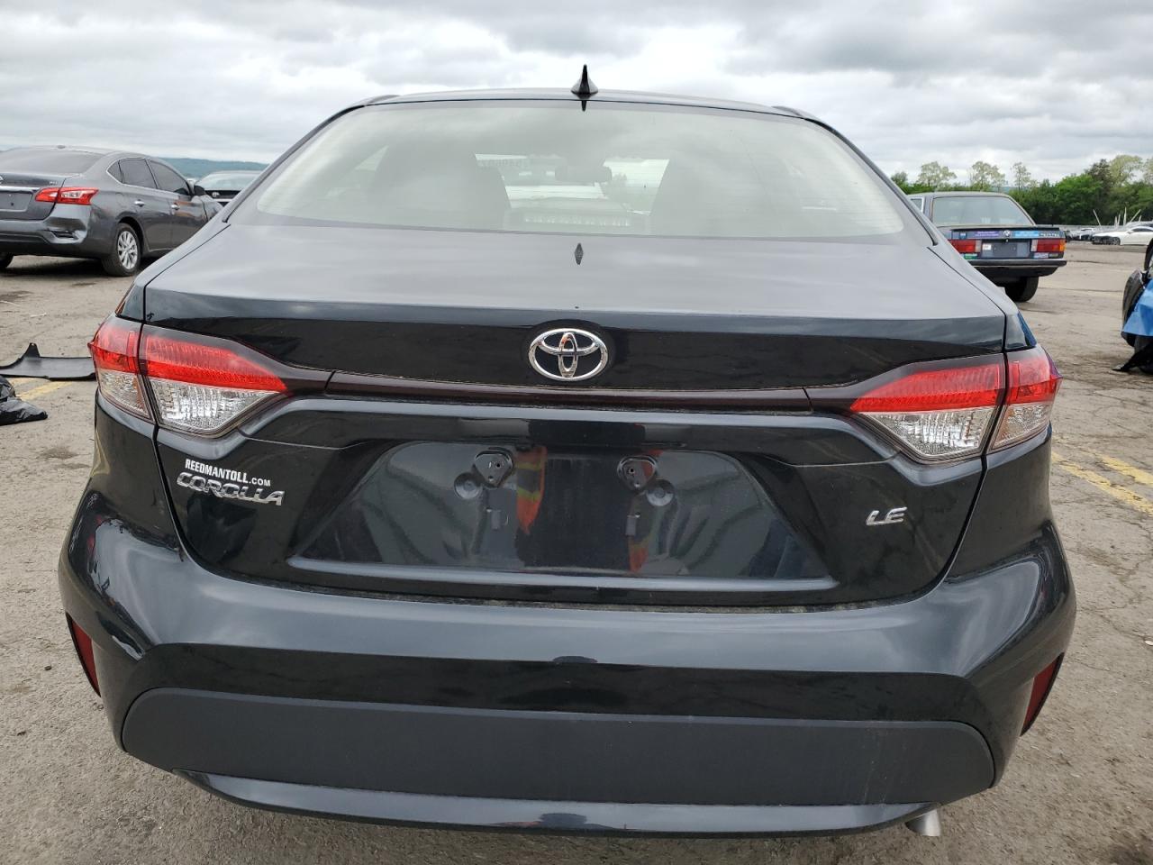 2020 Toyota Corolla Le vin: JTDEPRAE1LJ093285