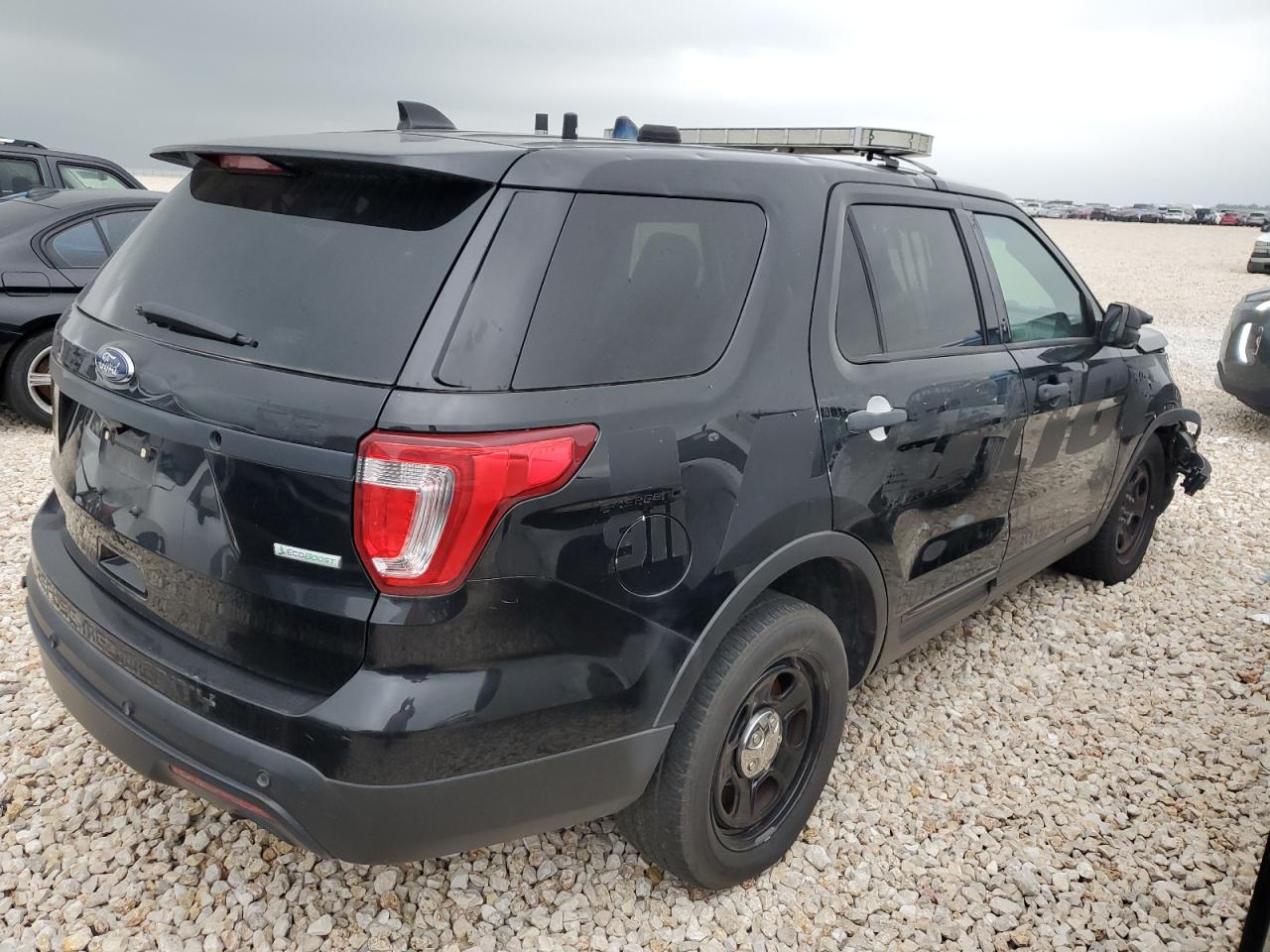 1FM5K8AT7HGB40861 2017 Ford Explorer Police Interceptor