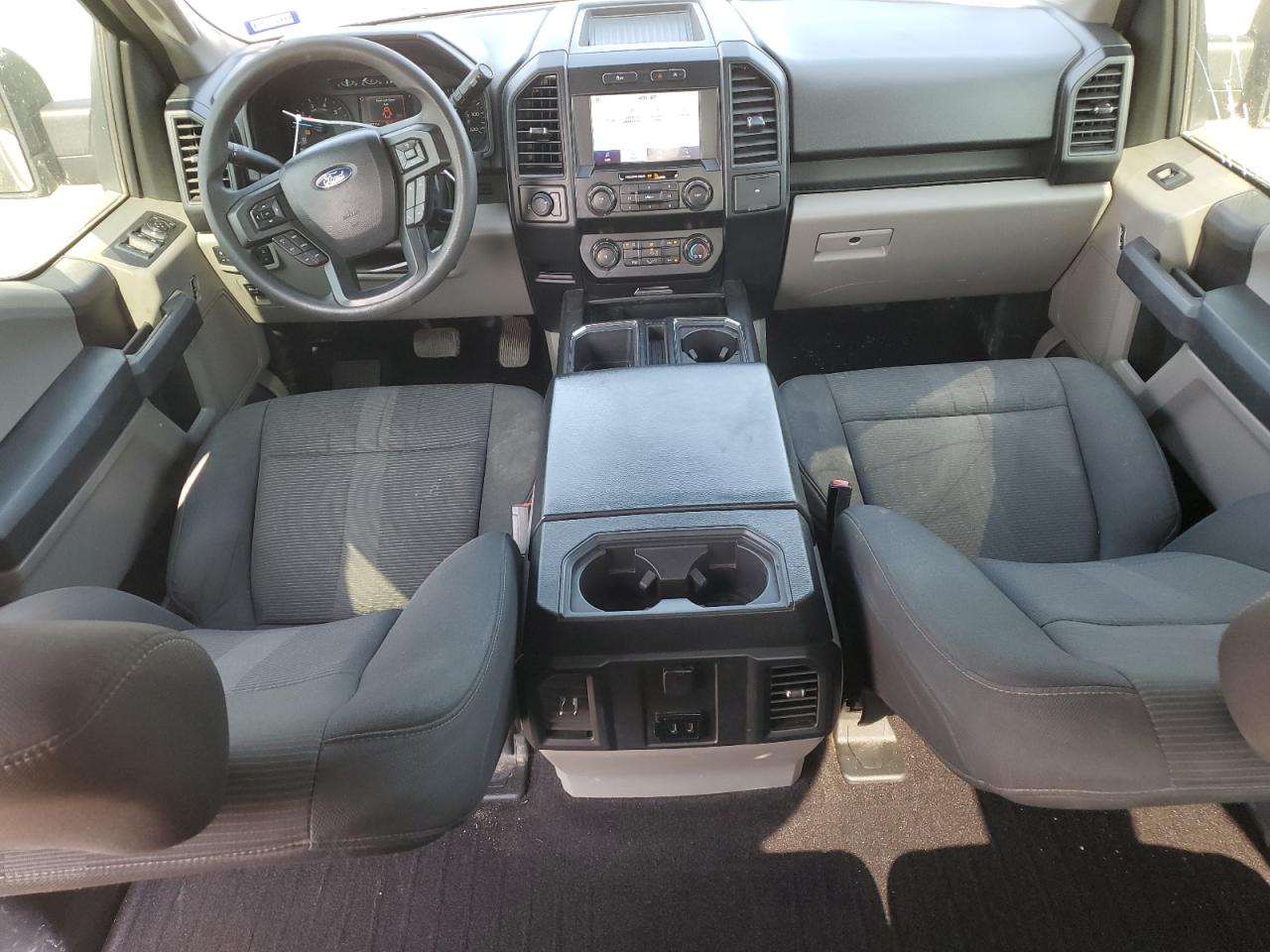 1FTEW1CP0KKE20822 2019 Ford F150 Supercrew