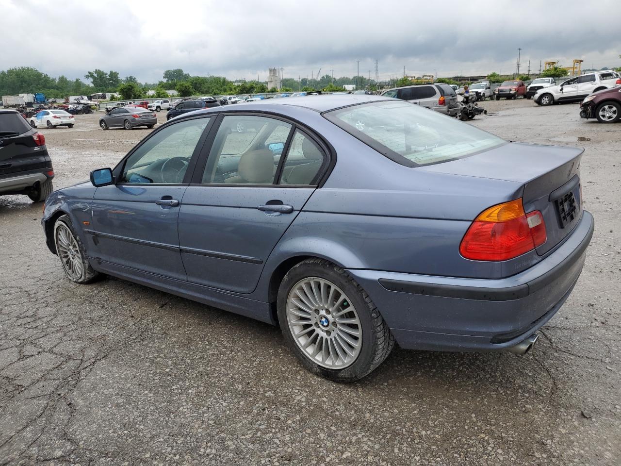 WBAAV33471EE26018 2001 BMW 325 I