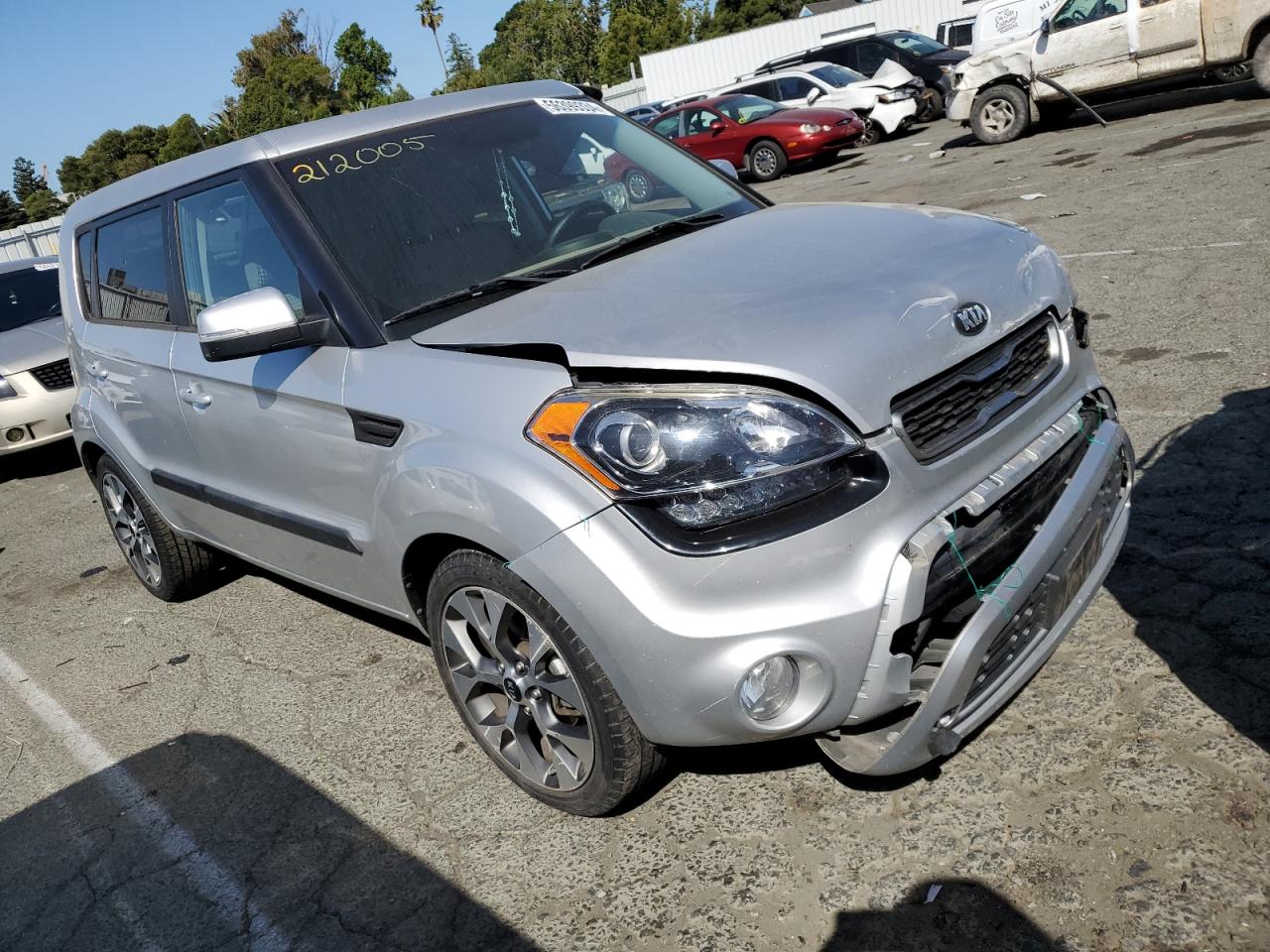 KNDJT2A67D7588115 2013 Kia Soul +