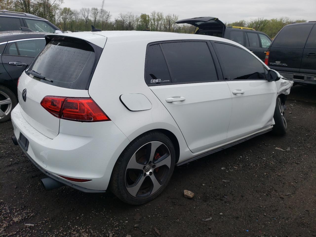 2015 Volkswagen Gti vin: 3VW547AU8FM073589