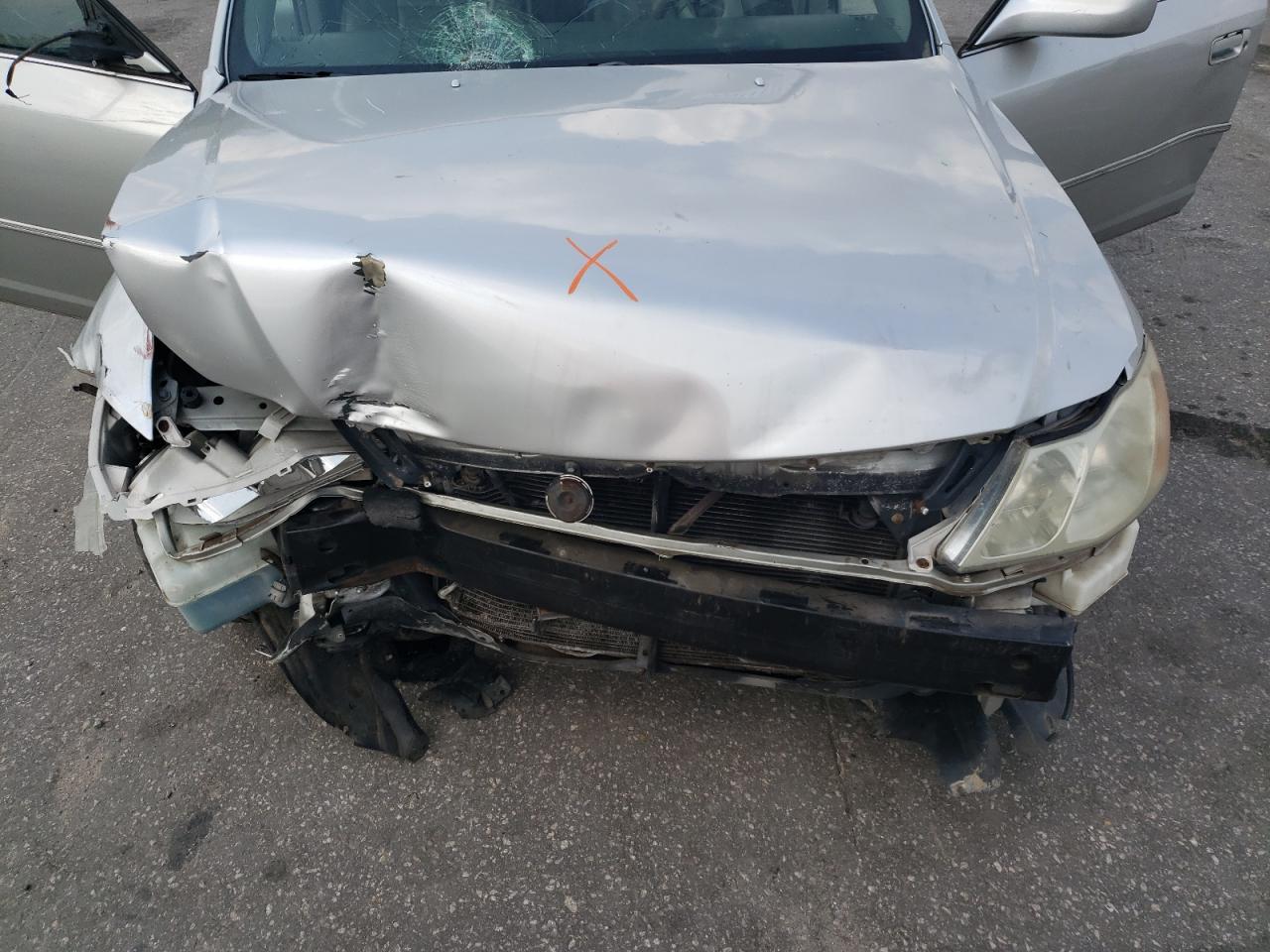 4T1BF28BX4U354272 2004 Toyota Avalon Xl