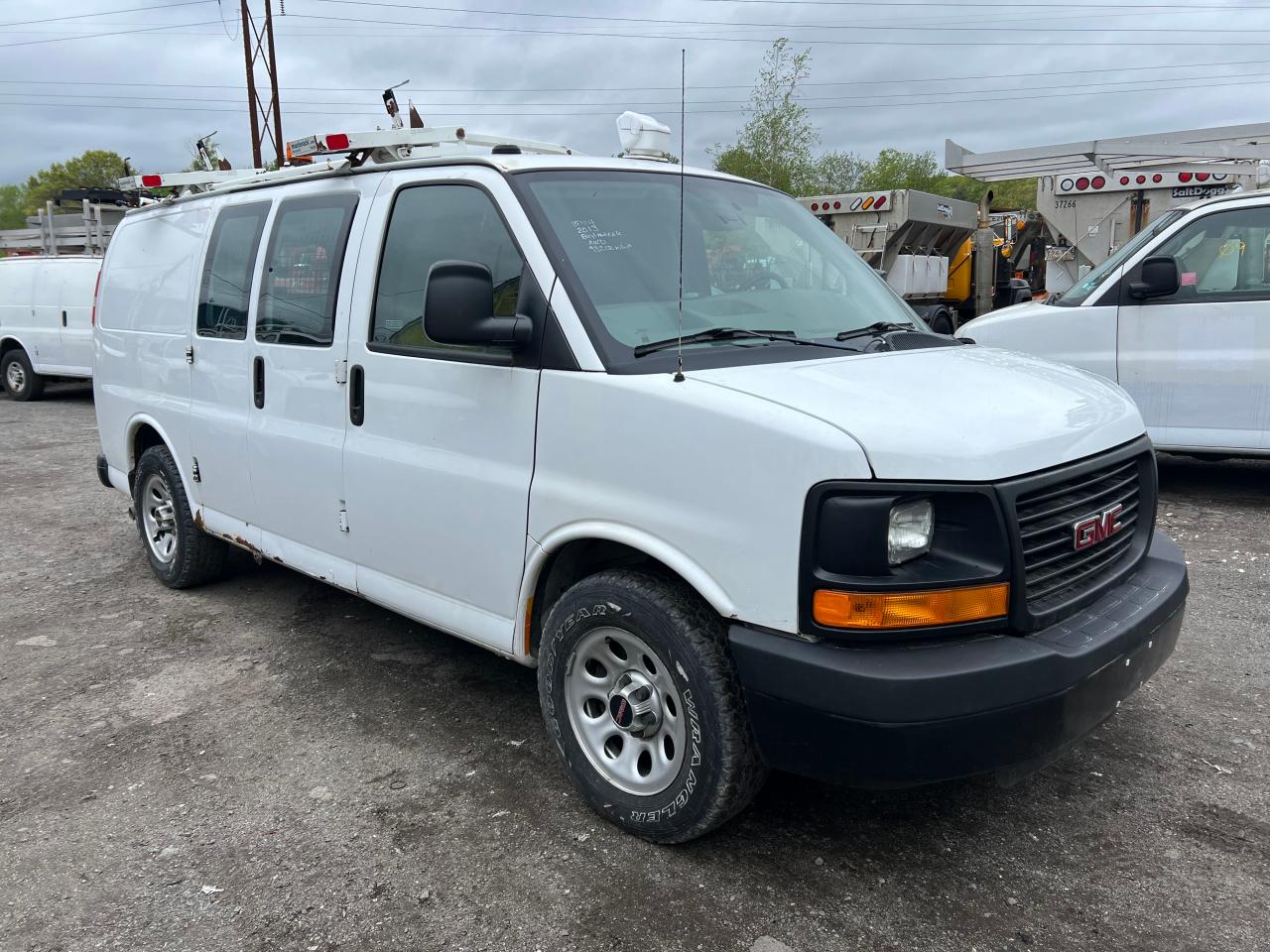 1GTS8AF44D1151490 2013 GMC Savana G1500