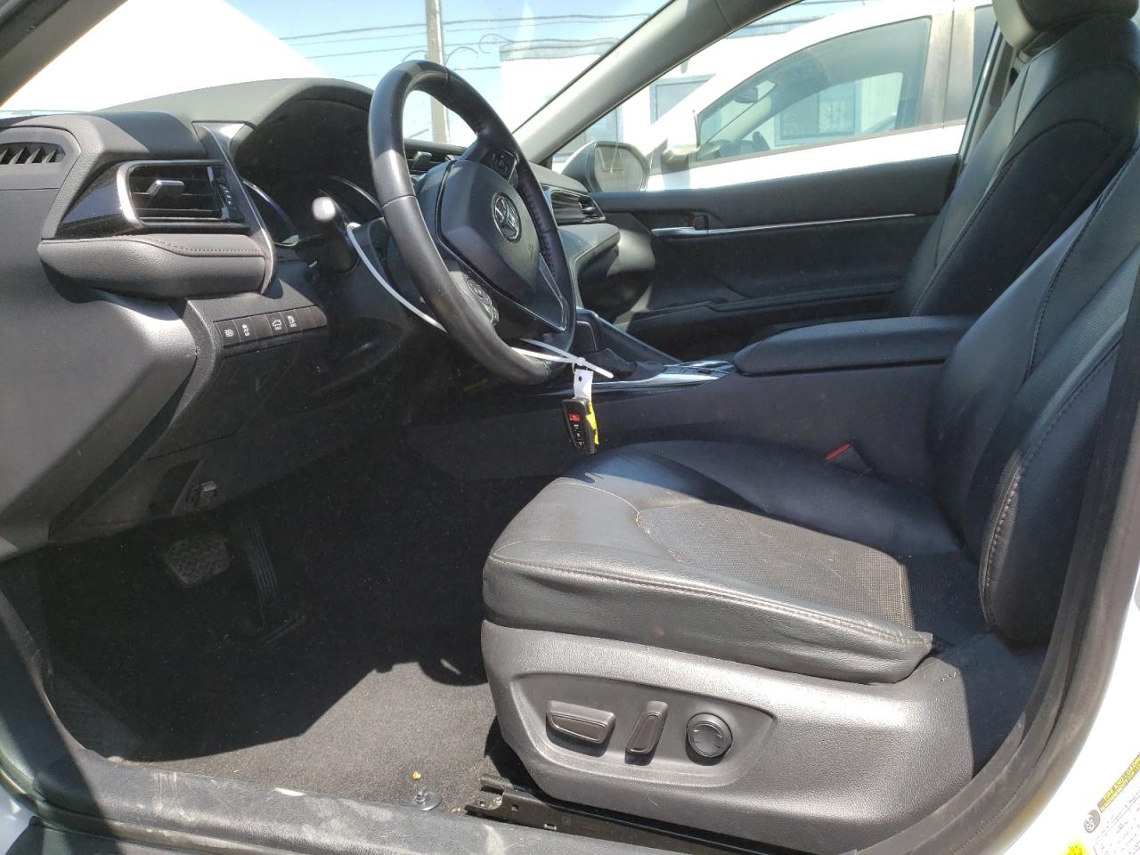 4T1F31AK4LU531556 2020 Toyota Camry Xle