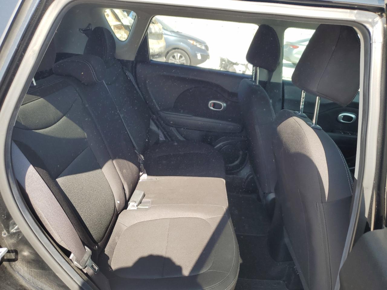 KNDJN2A23J7549248 2018 Kia Soul