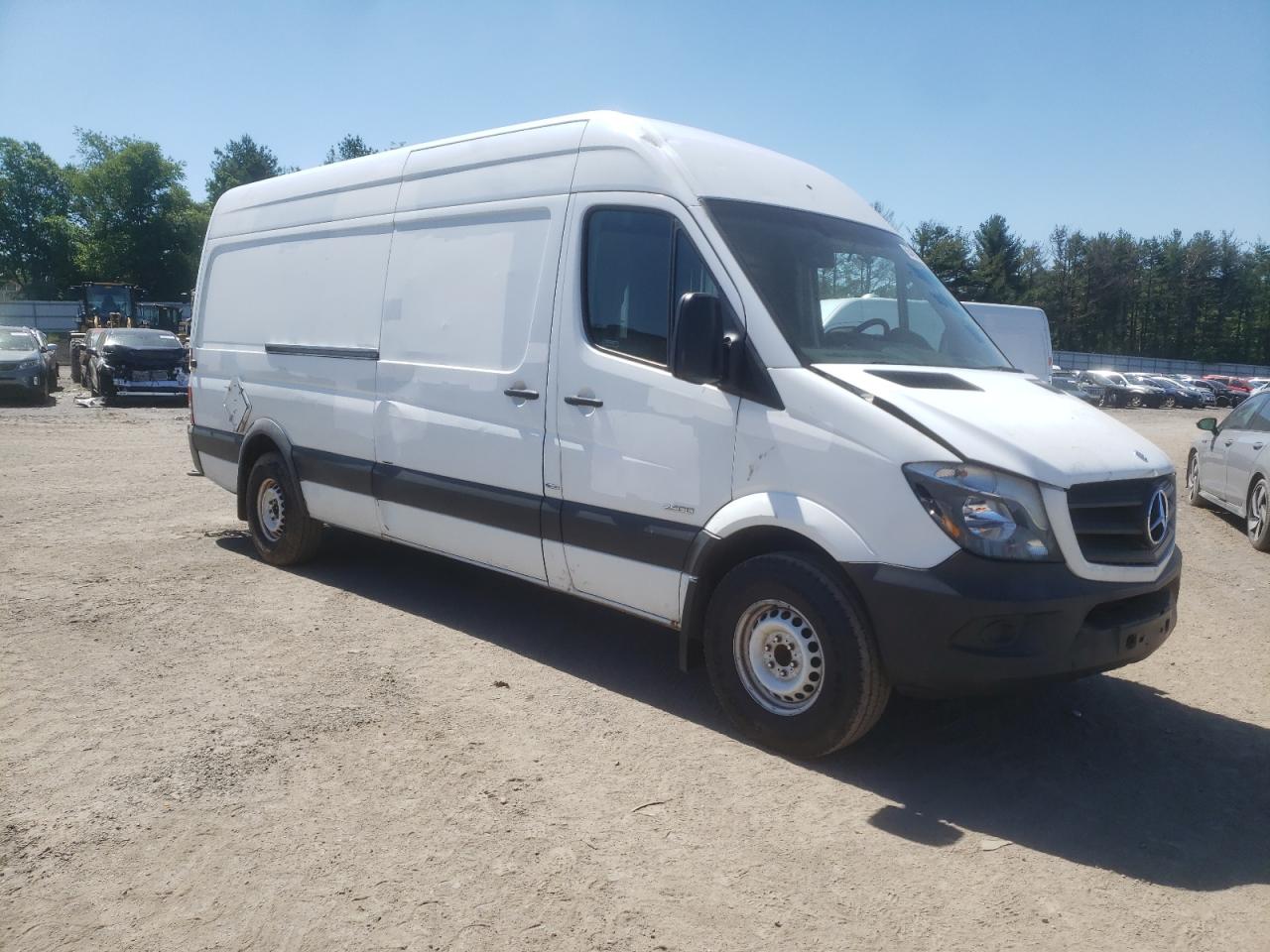 WD3PE8DE3E5824583 2014 Mercedes-Benz Sprinter 2500