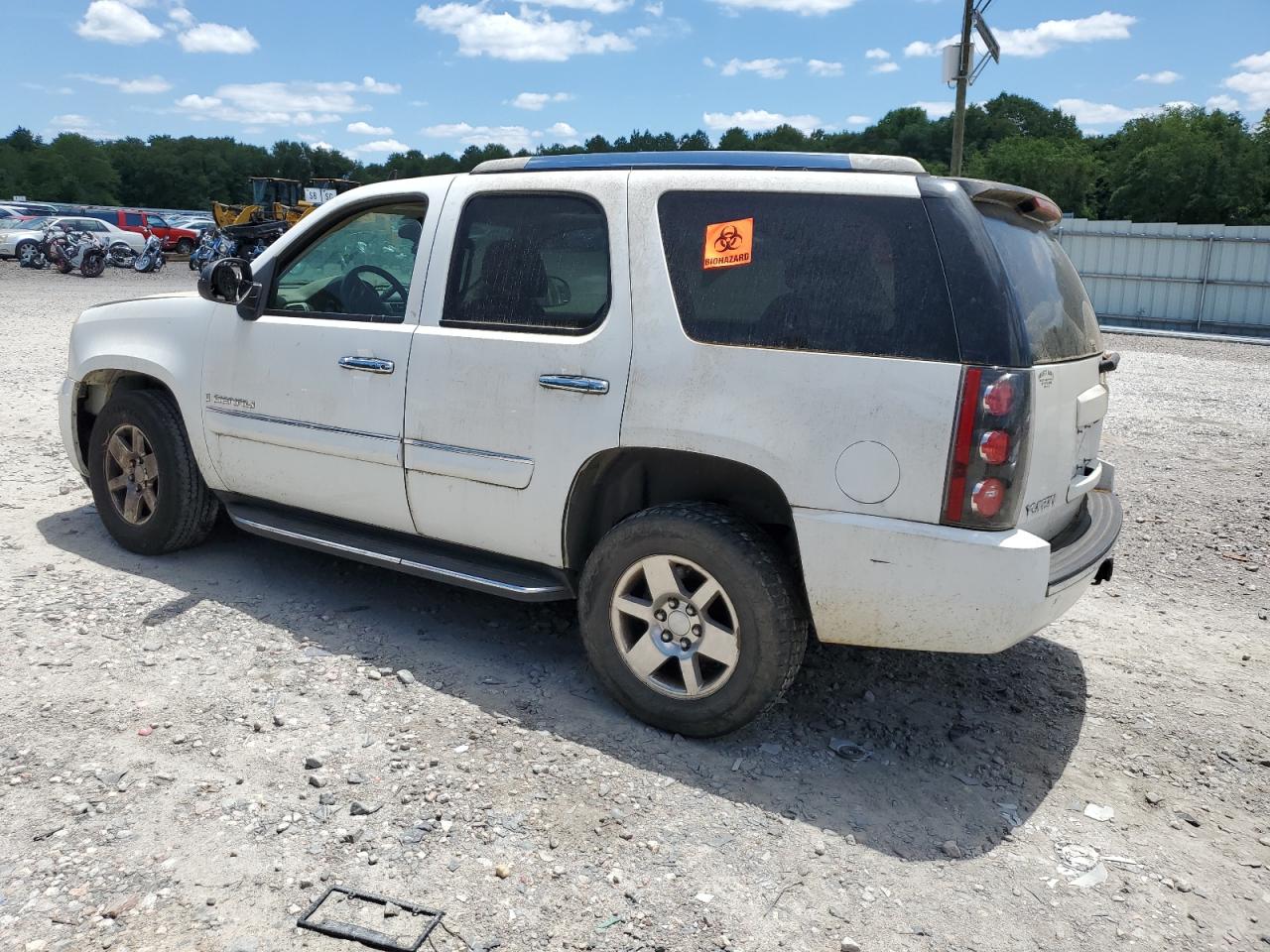 1GKFK63817J346883 2007 GMC Yukon Denali