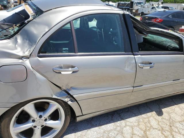 2004 Mercedes-Benz C 240 4Matic VIN: WDBRF81J04F517120 Lot: 56398224