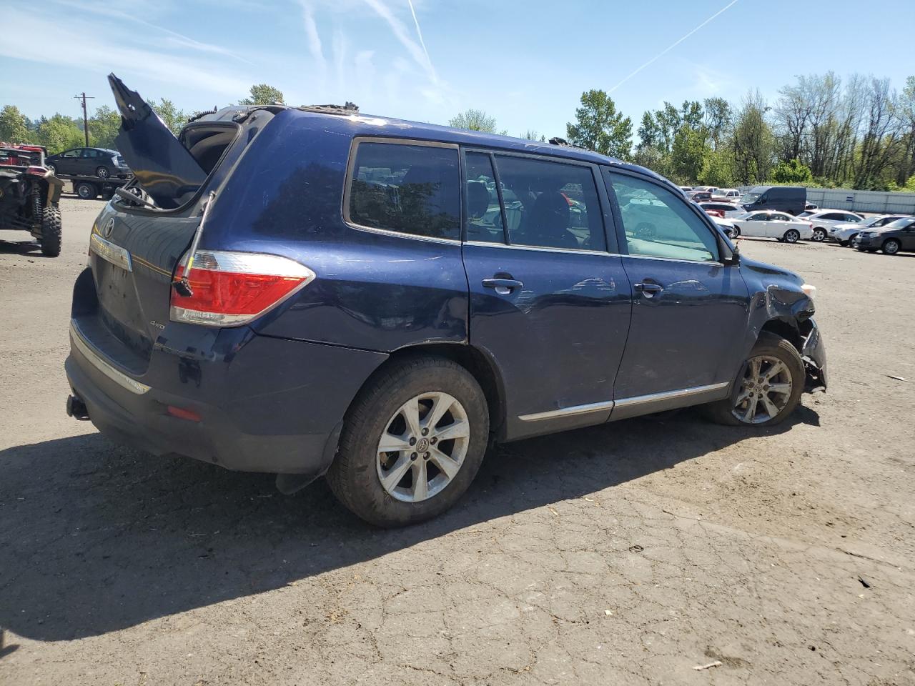 2012 Toyota Highlander Base vin: 5TDBK3EH1CS098055