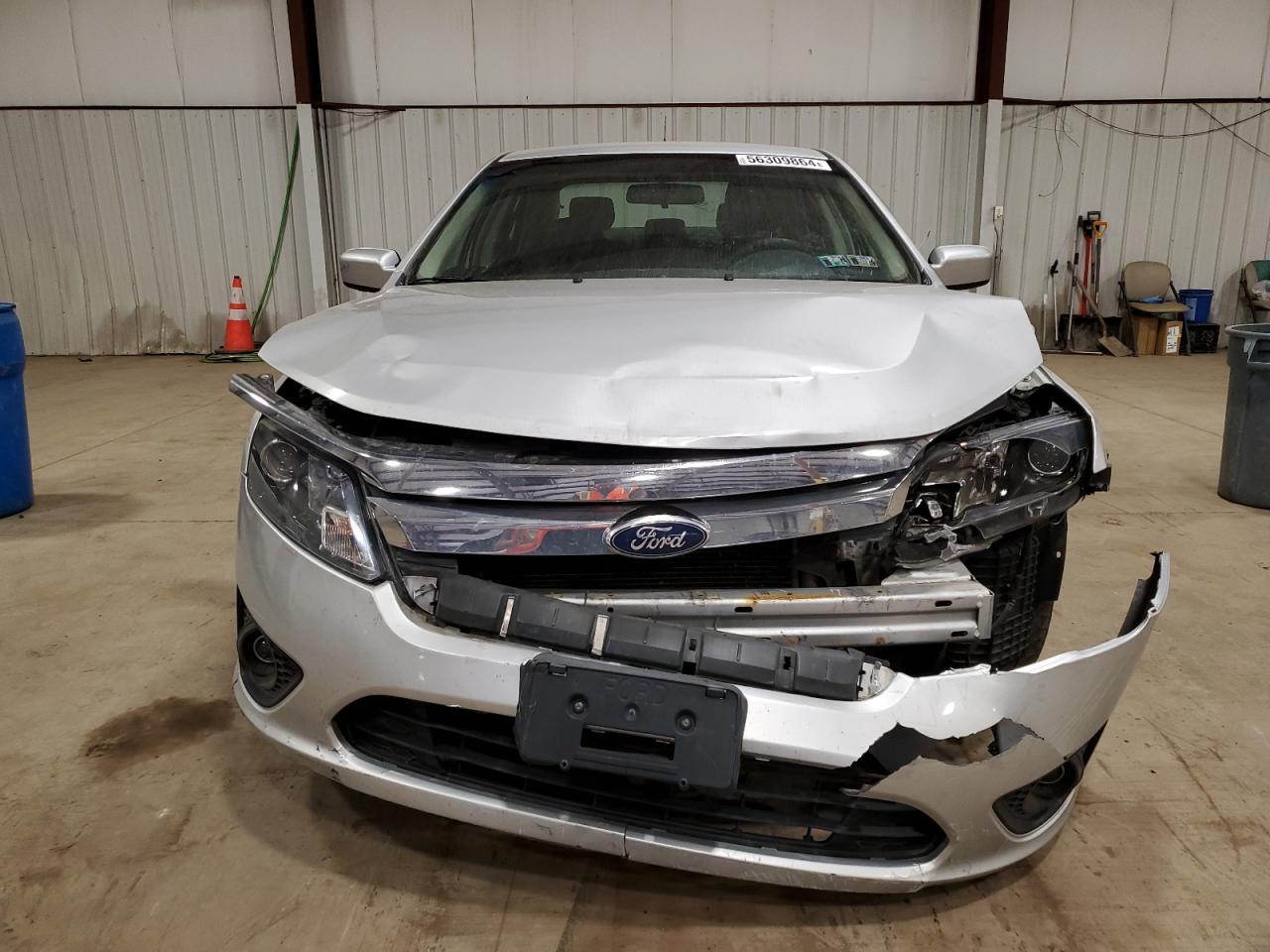 3FAHP0HAXBR242489 2011 Ford Fusion Se