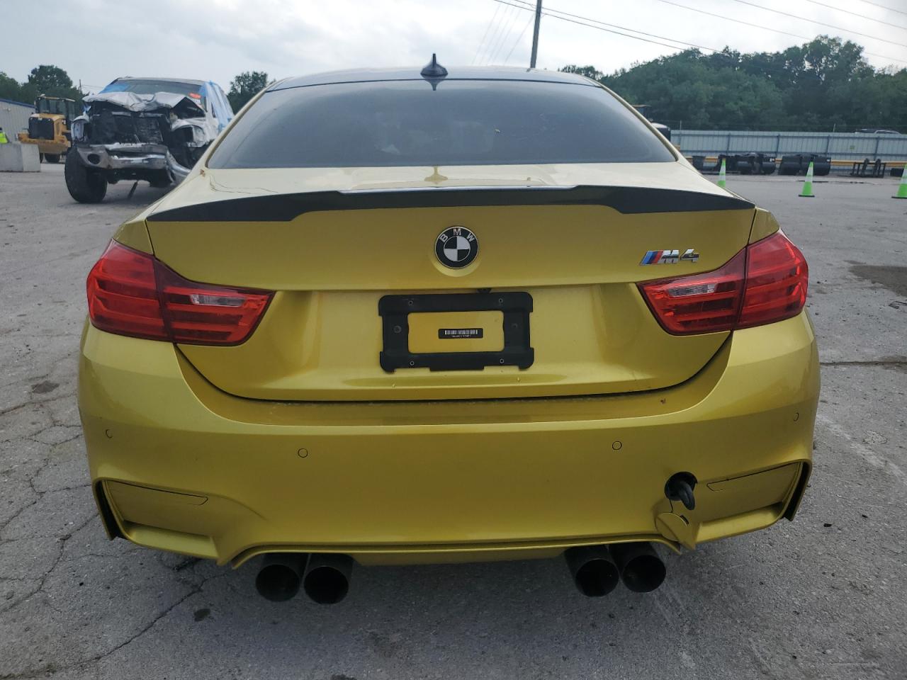 WBS3R9C51FK334817 2015 BMW M4