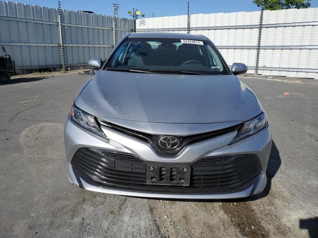 2020 Toyota Camry Le VIN: 4T1L11AK8LU996706 Lot: 55424814