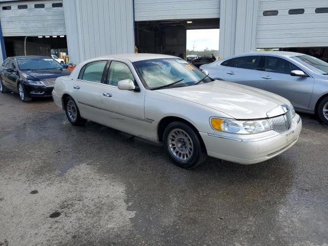 2001 Lincoln Town Car Cartier VIN: 1LNHM83W31Y608342 Lot: 53327944