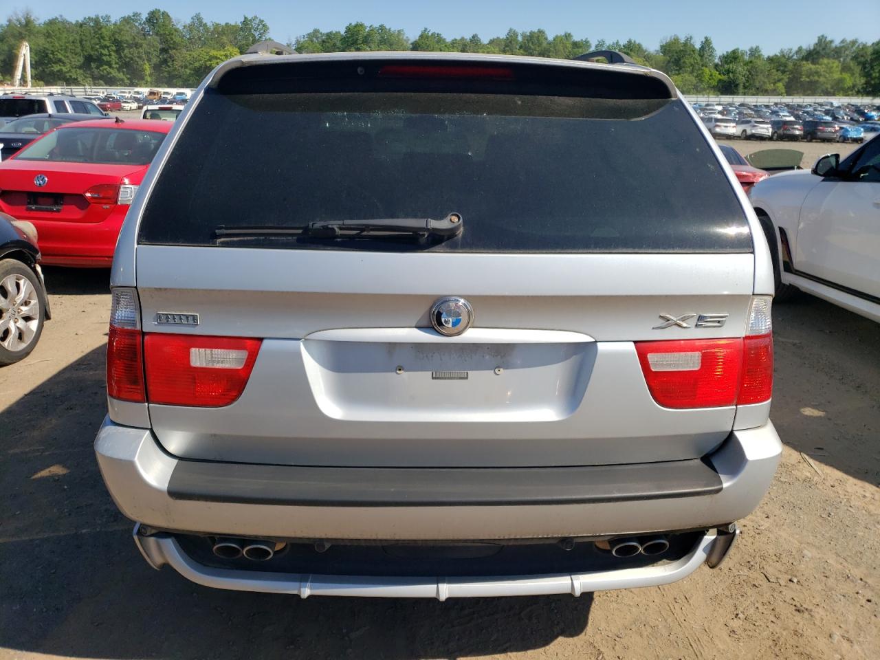 WBAFB33571LH13989 2001 BMW X5 4.4I