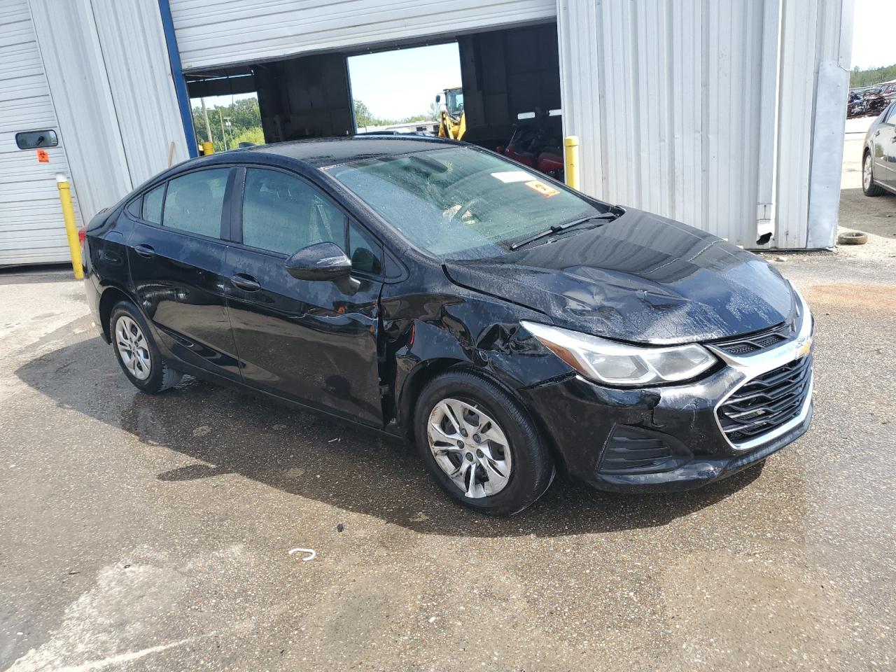 2019 Chevrolet Cruze Ls vin: 1G1BC5SM9K7149331