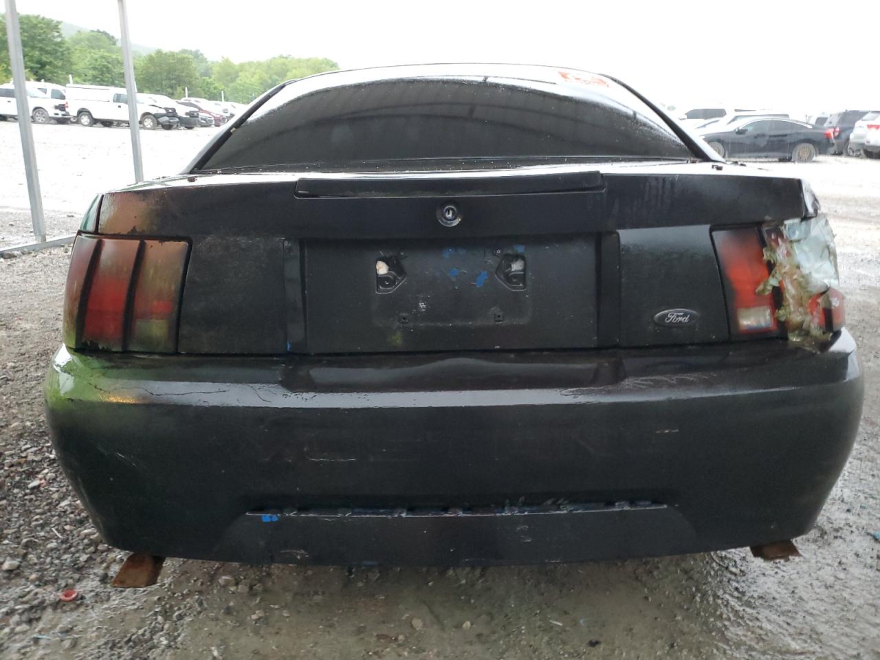 1FAFP4047XF229823 1999 Ford Mustang