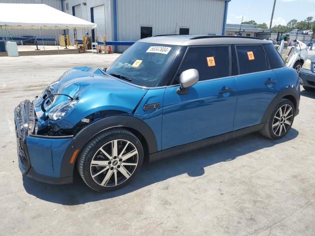 2023 Mini Cooper S VIN: WMW53DK0XP2T17992 Lot: 56347604