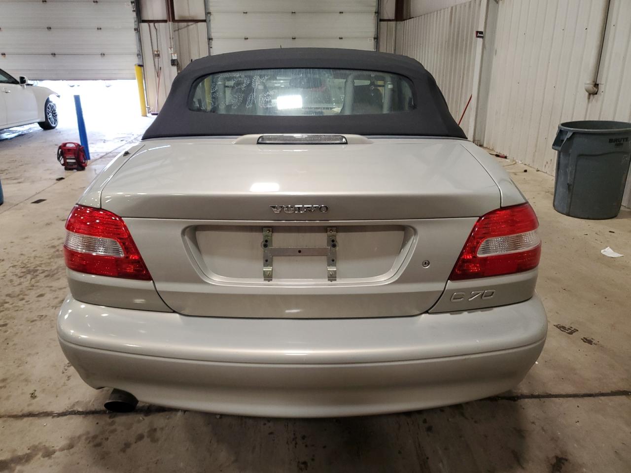 YV1NC63D94J047939 2004 Volvo C70 Lpt