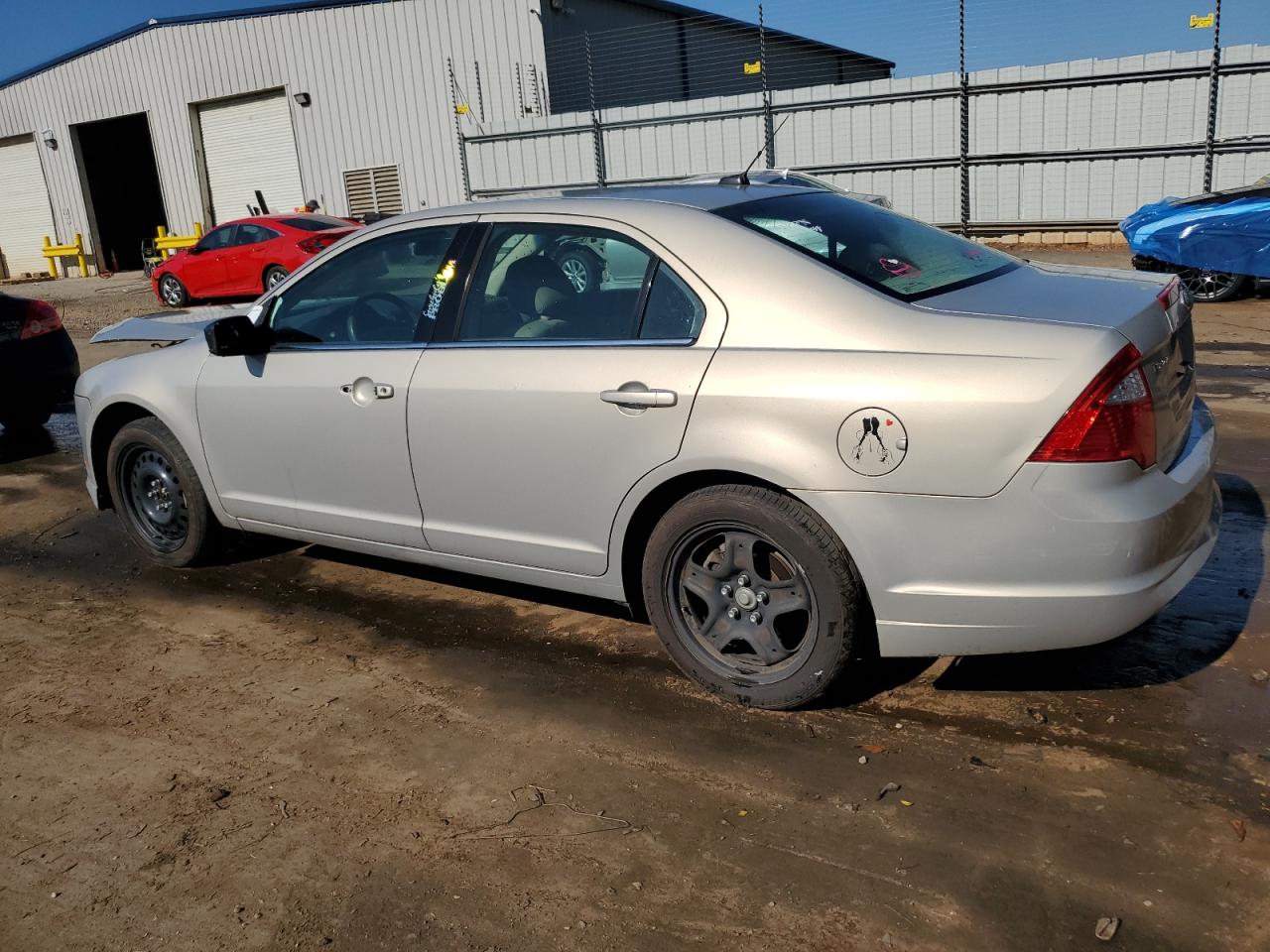 3FAHP0HG3AR417815 2010 Ford Fusion Se