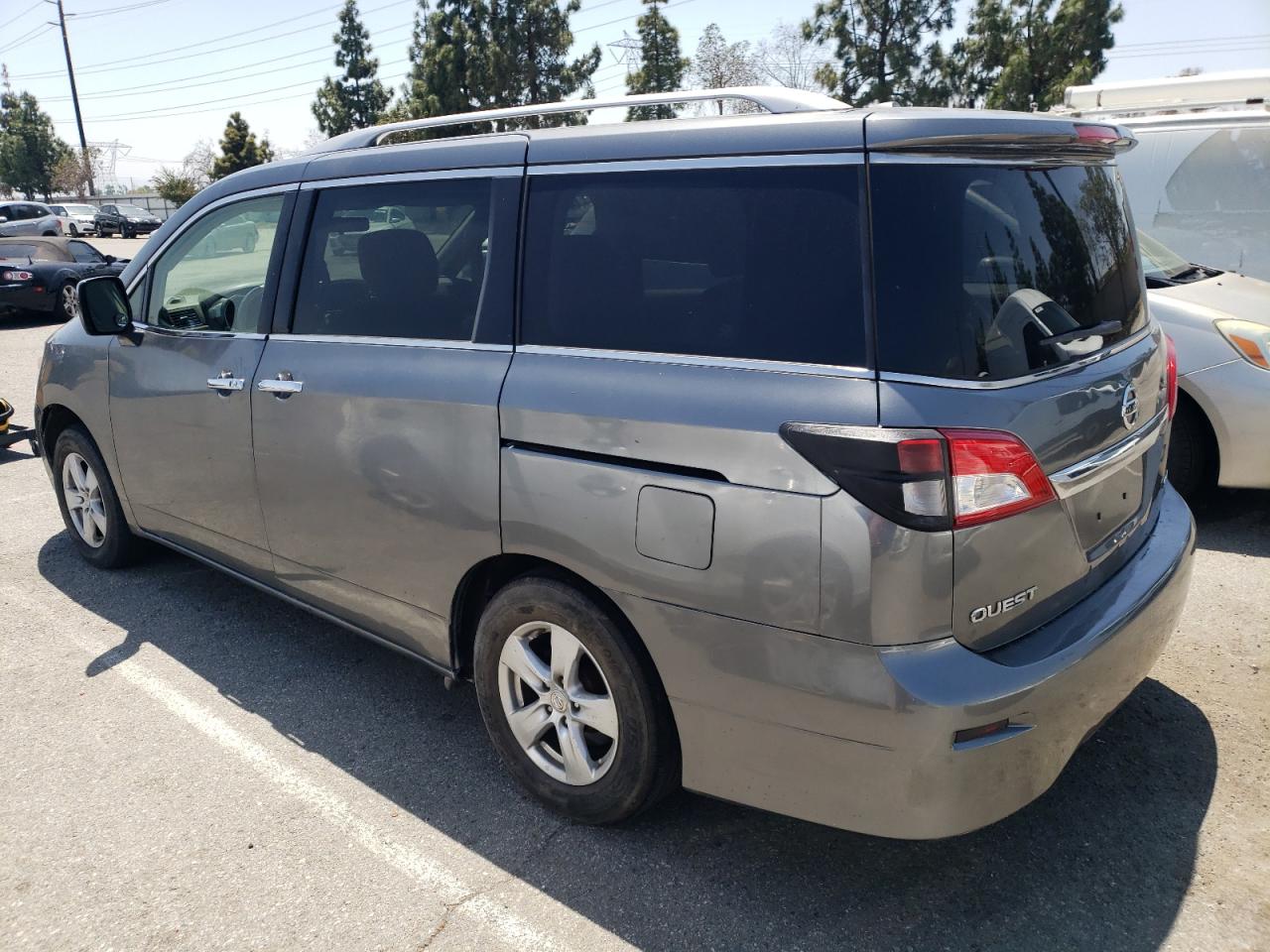 JN8AE2KP3G9155406 2016 Nissan Quest S