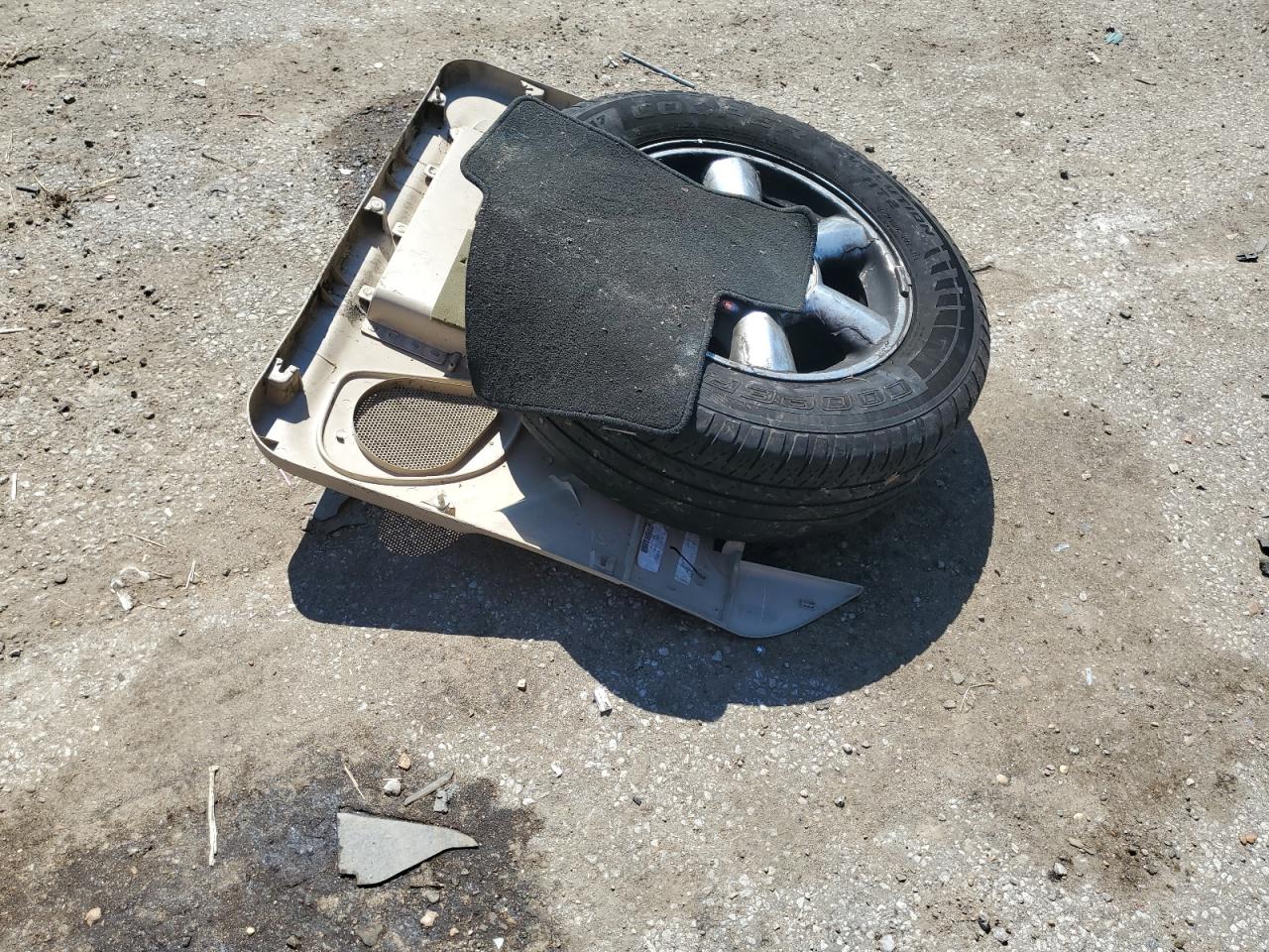 1GKDT13S142362963 2004 GMC Envoy