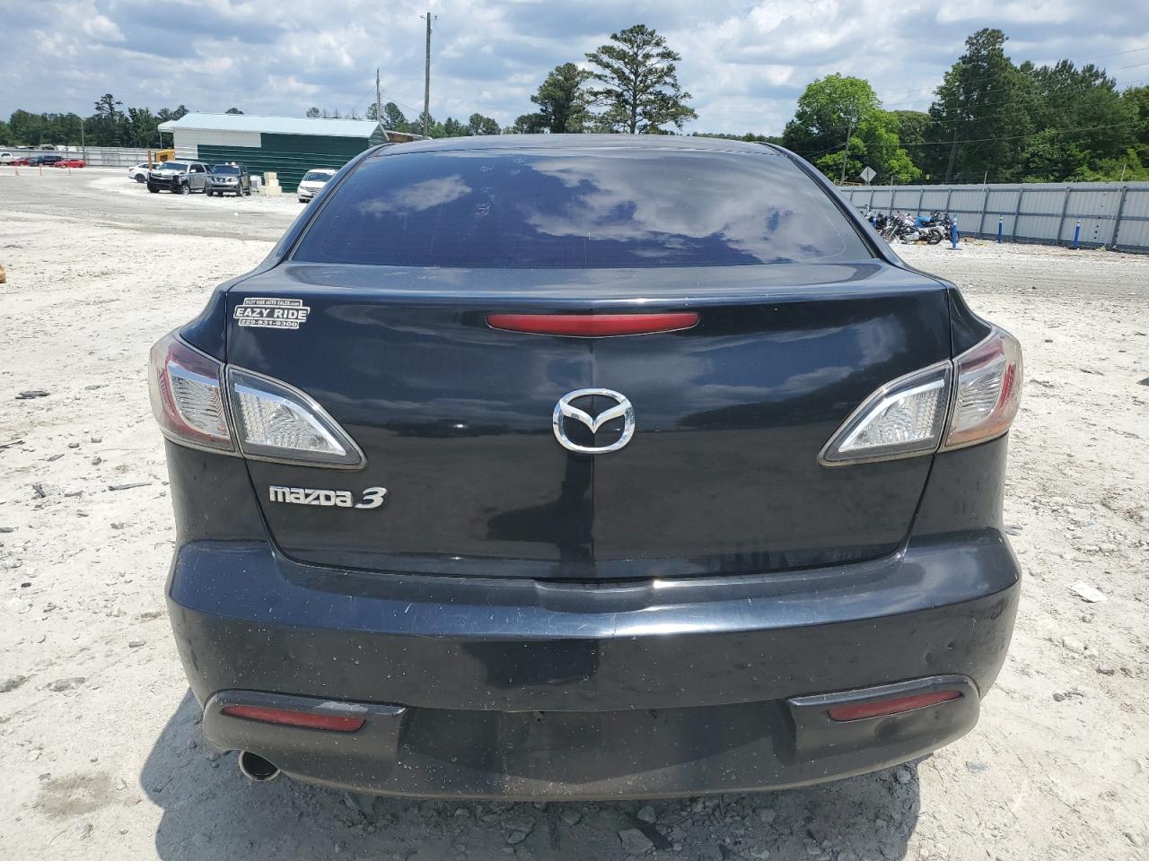 JM1BL1VF7B1480568 2011 Mazda 3 I