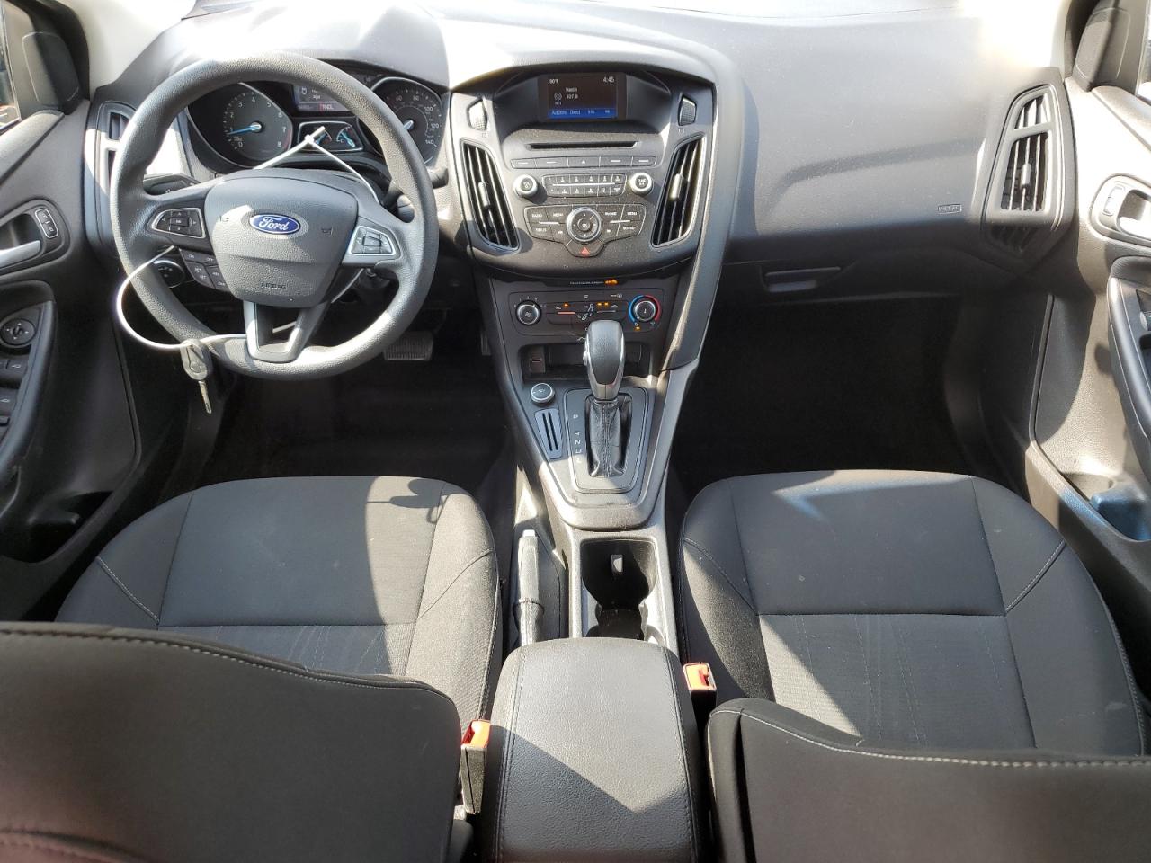 1FADP3F26HL288503 2017 Ford Focus Se