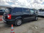 CHRYSLER TOWN & COU photo