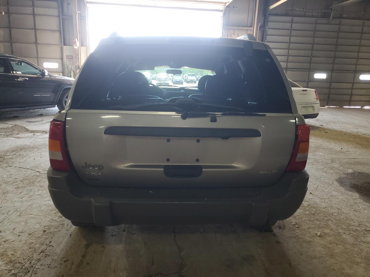 1J4GW38S12C160114 2002 Jeep Grand Cherokee Sport