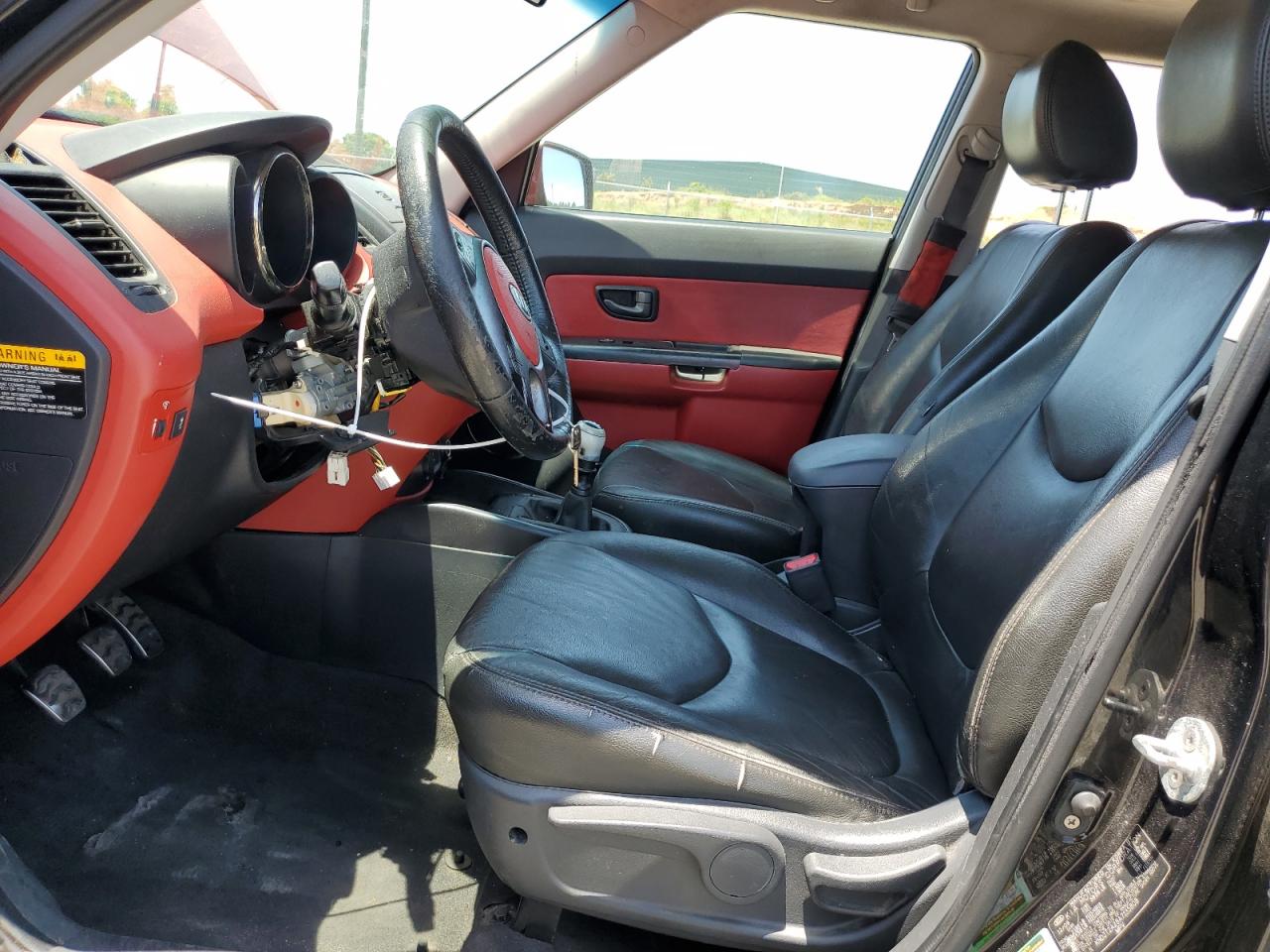 KNDJT2A28A7135808 2010 Kia Soul +