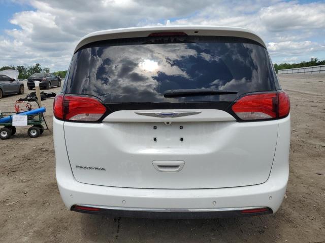 2018 Chrysler Pacifica Touring L VIN: 2C4RC1BG2JR217345 Lot: 55329064