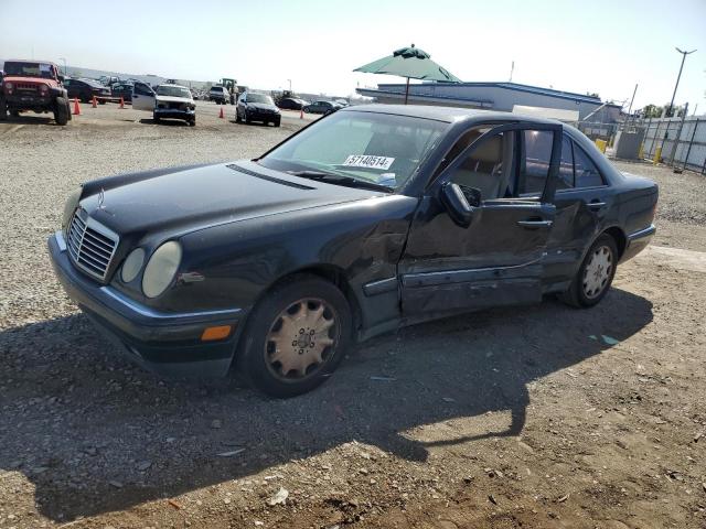 1998 Mercedes-Benz E 320 VIN: WDBJF65F1WA655434 Lot: 57140514